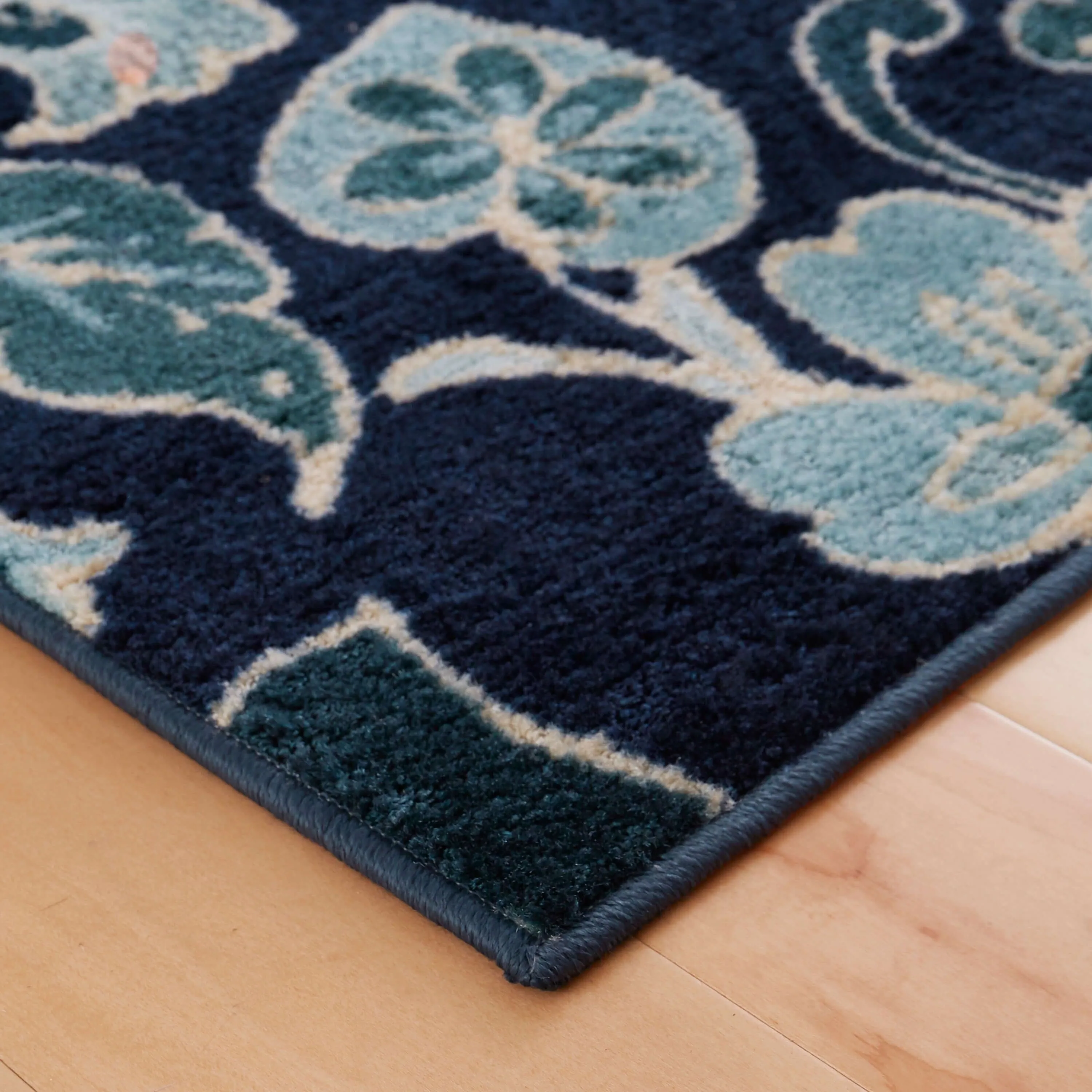 Mohawk Home Strata Tropical Floral Paisley Area Rug