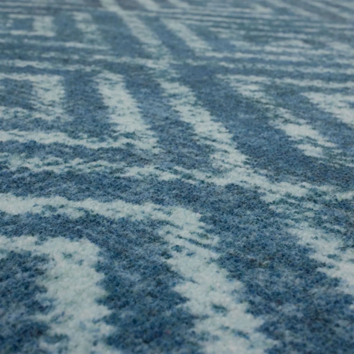 Mohawk Home Teal Geometric Distressed Diamond Area Rug