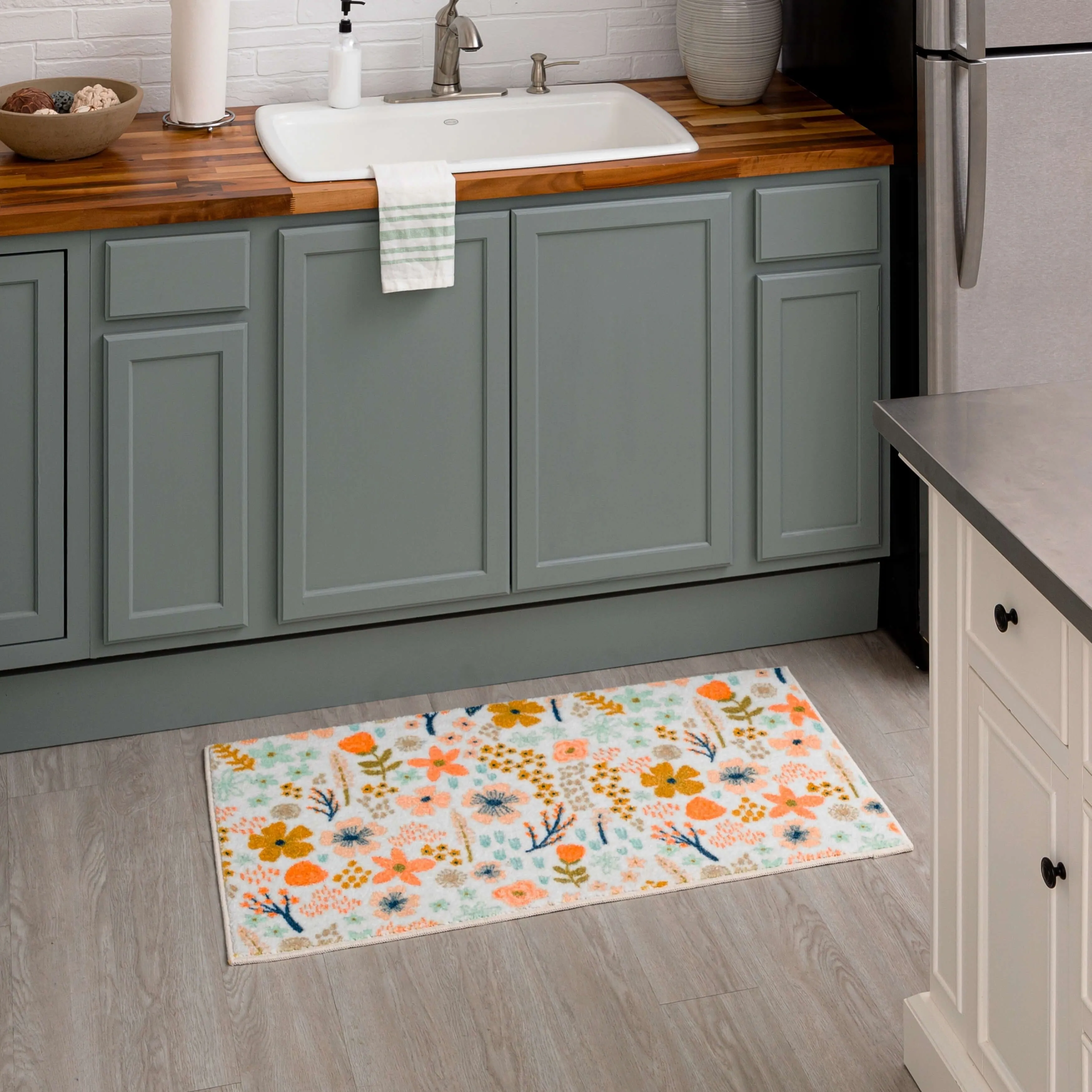 Mohawk Home Whimsy Floral Kitchen Mat