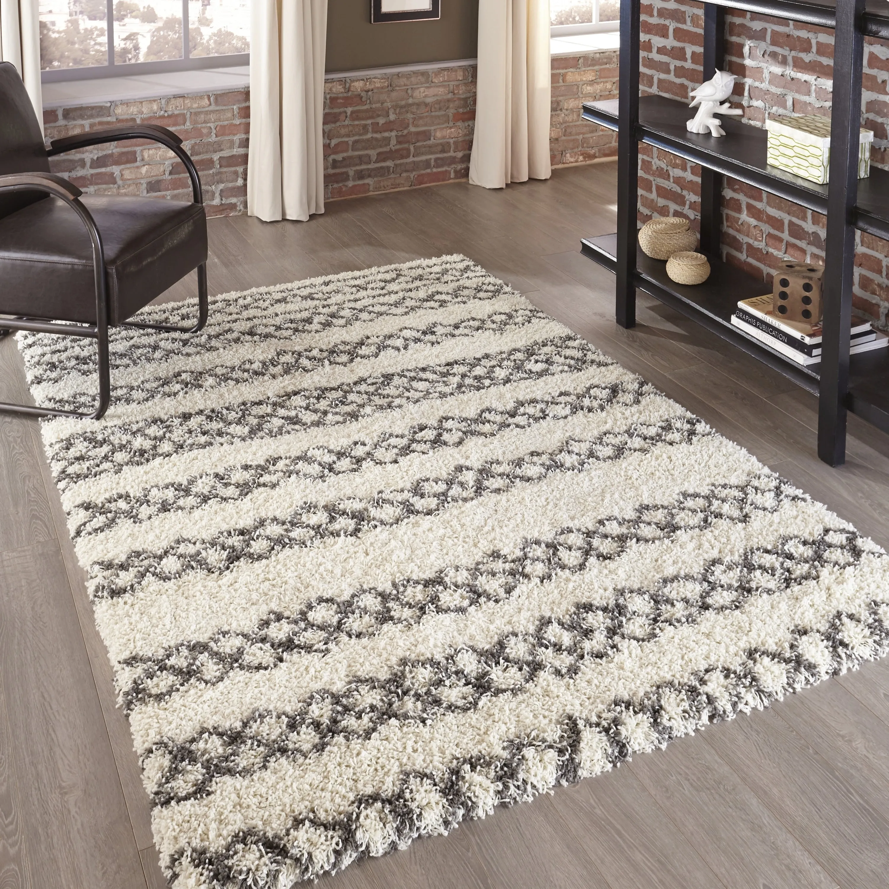 Momeni Maya Contemporary Geometric Area Rug