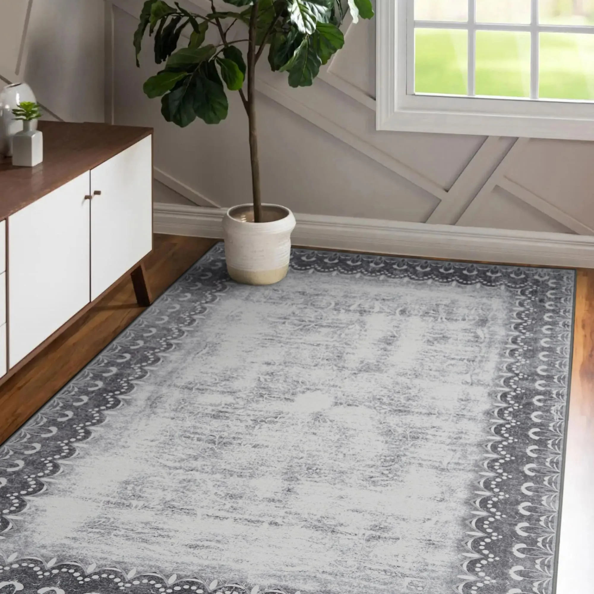 My Magic Carpet Dardon Bordered Grey Machine Washable Rug