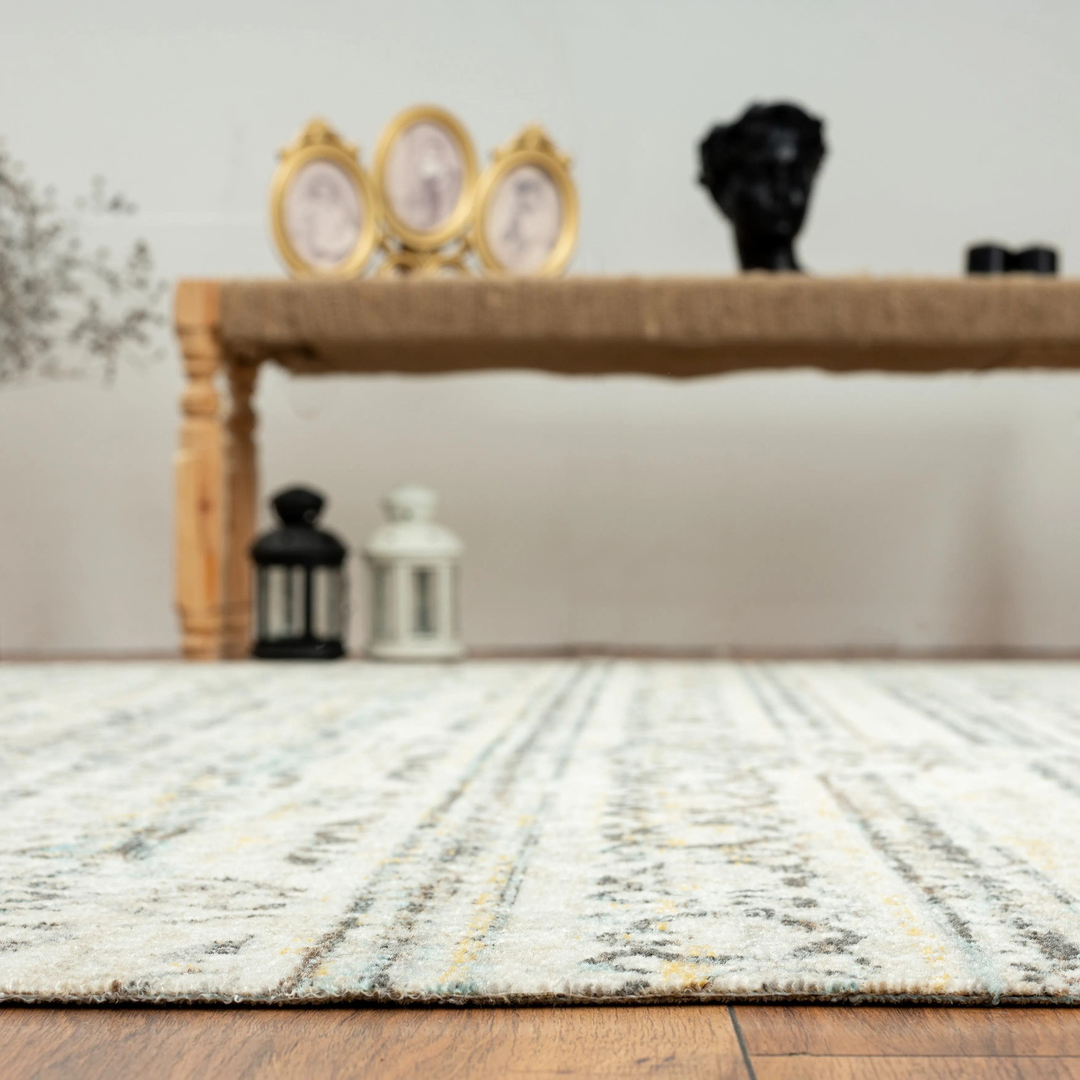 N Natori 24-Seven Outdoor/Indoor Ivory/Light Blue Area Rug