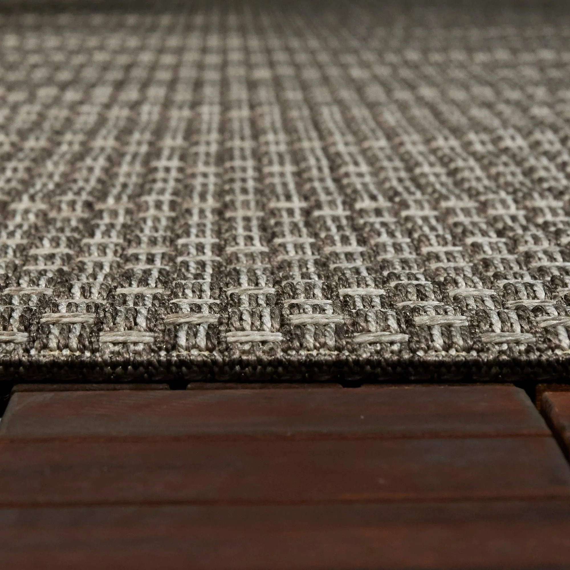 Newman Plaid Indoor/Outdoor Area Rug