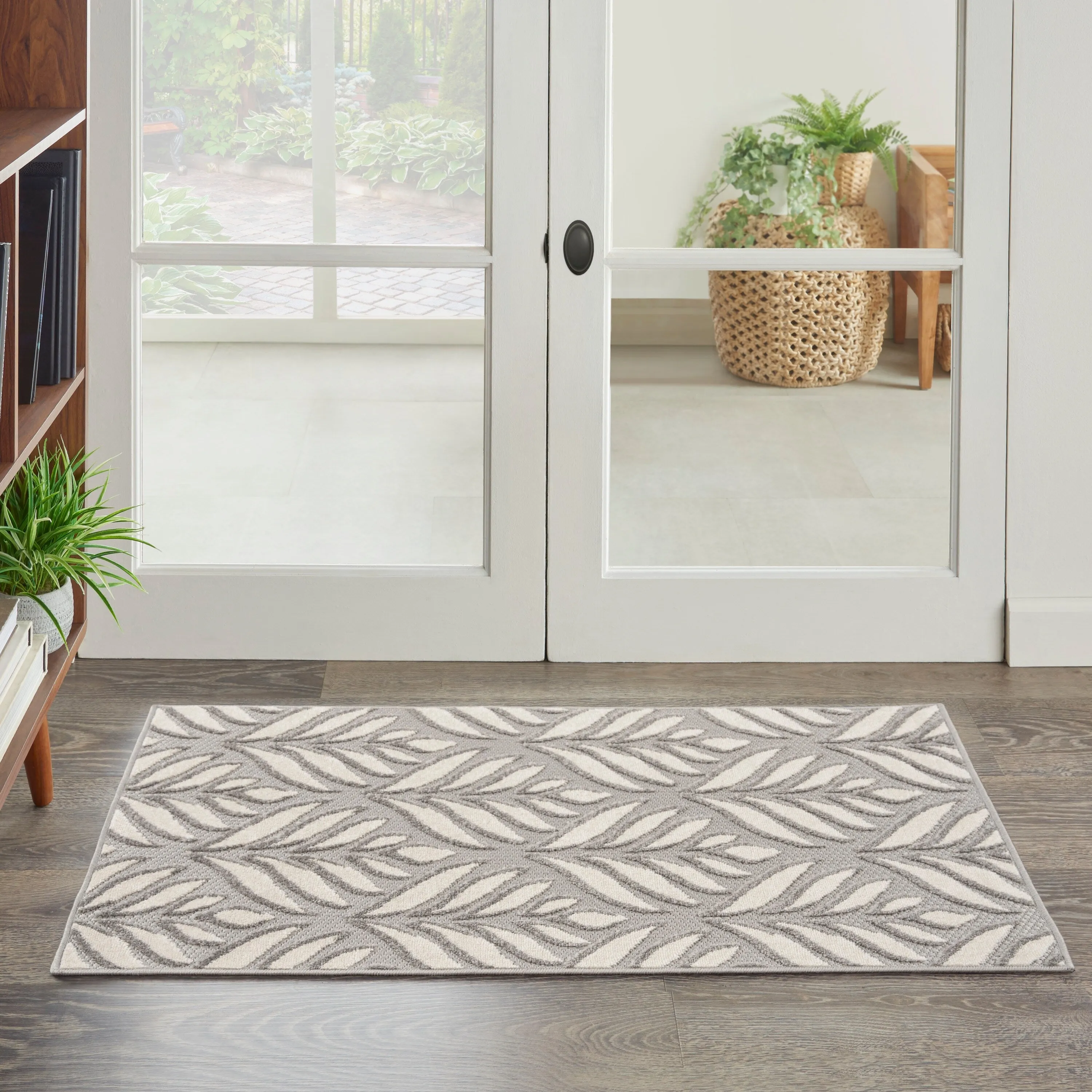 Nourison Aloha Indoor/Outdoor Nature Area Rug