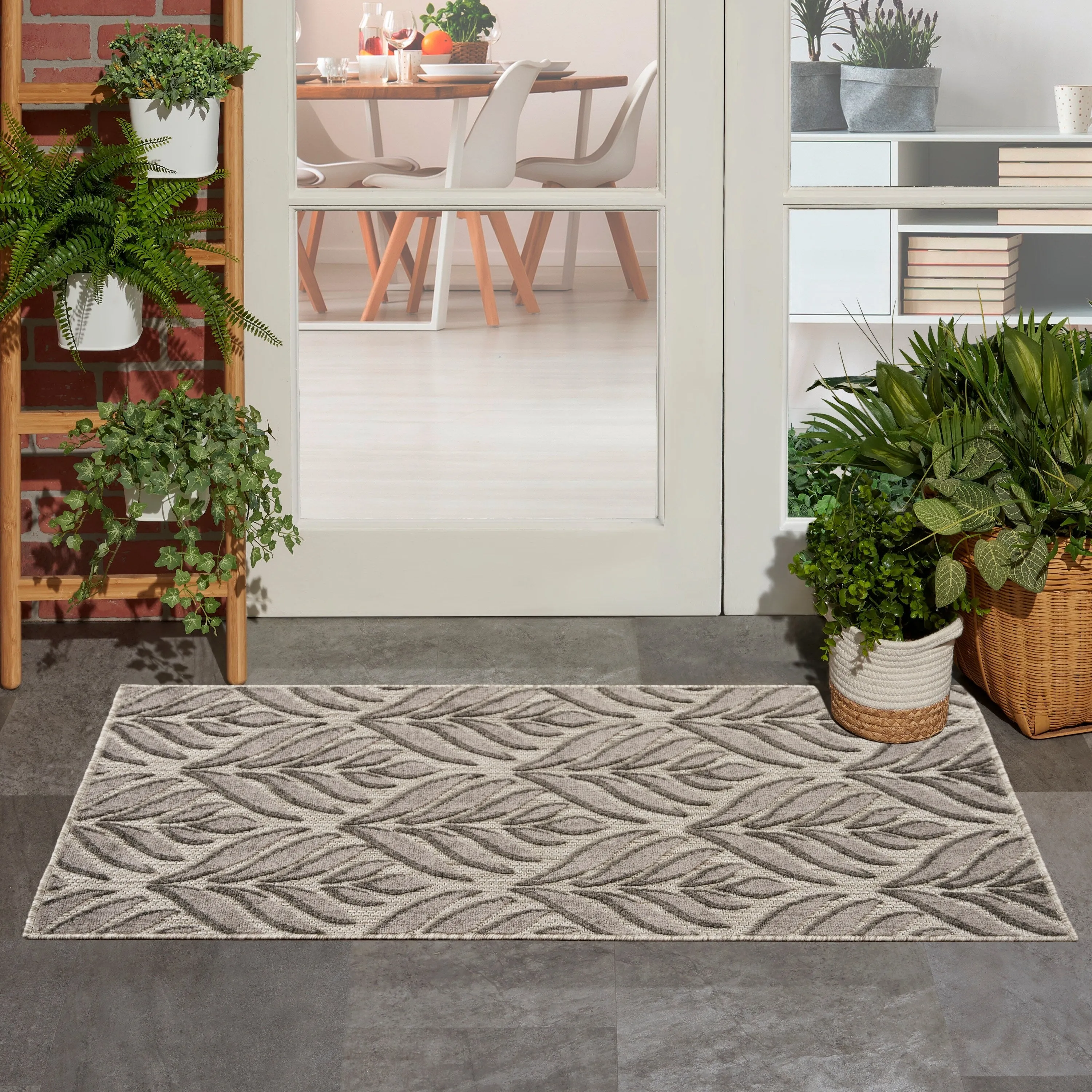 Nourison Aloha Indoor/Outdoor Nature Area Rug