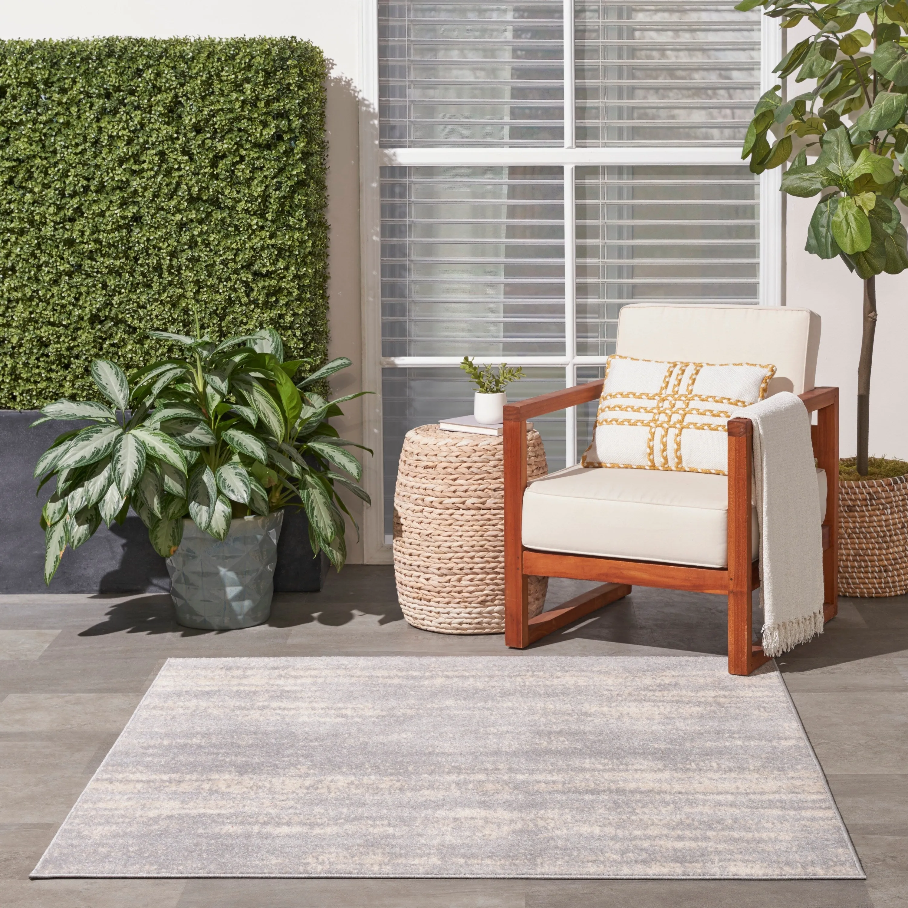 Nourison Essentials Solid Indoor/Outdoor Area Rug