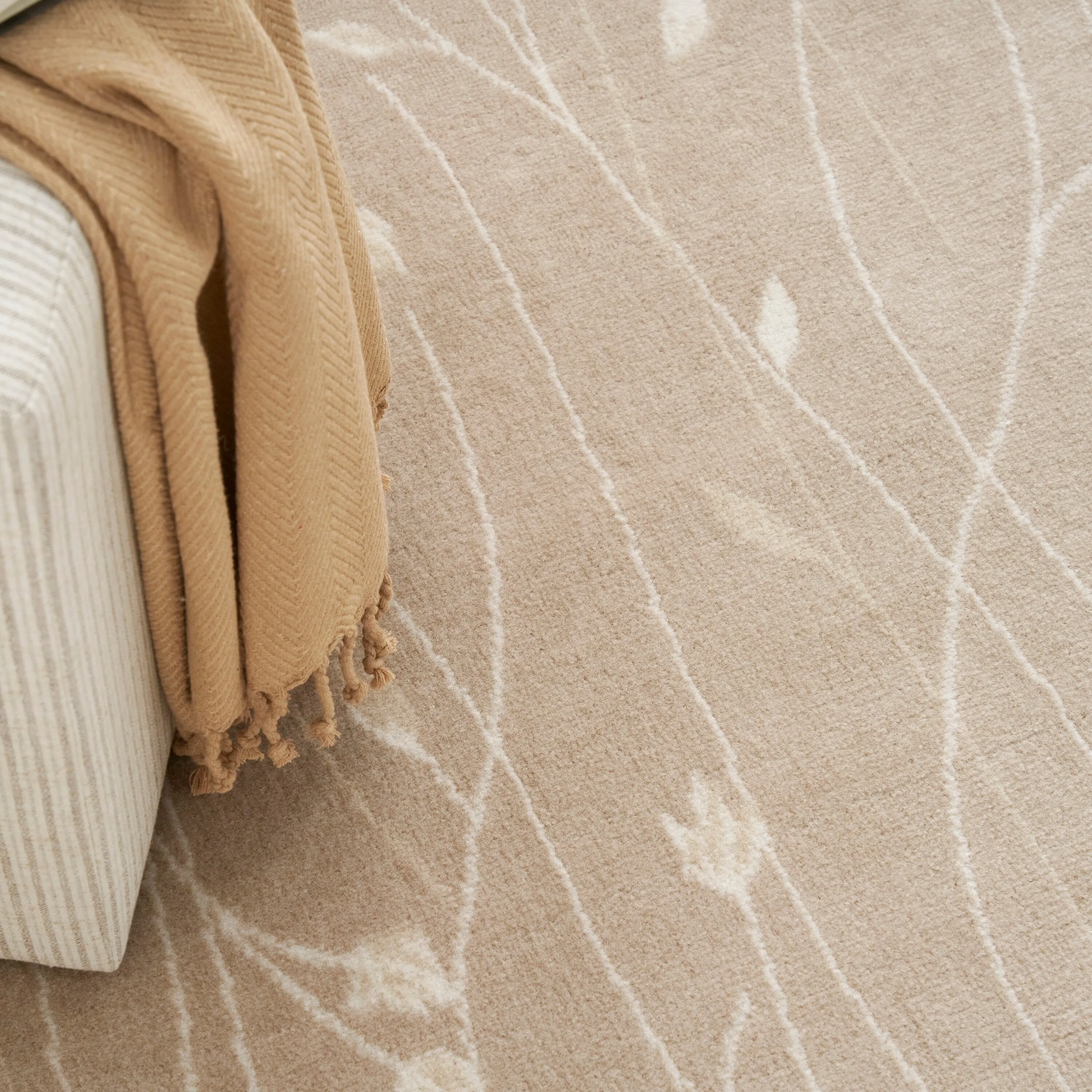 Nourison Grafix Floral Botanical Transitional Area Rug
