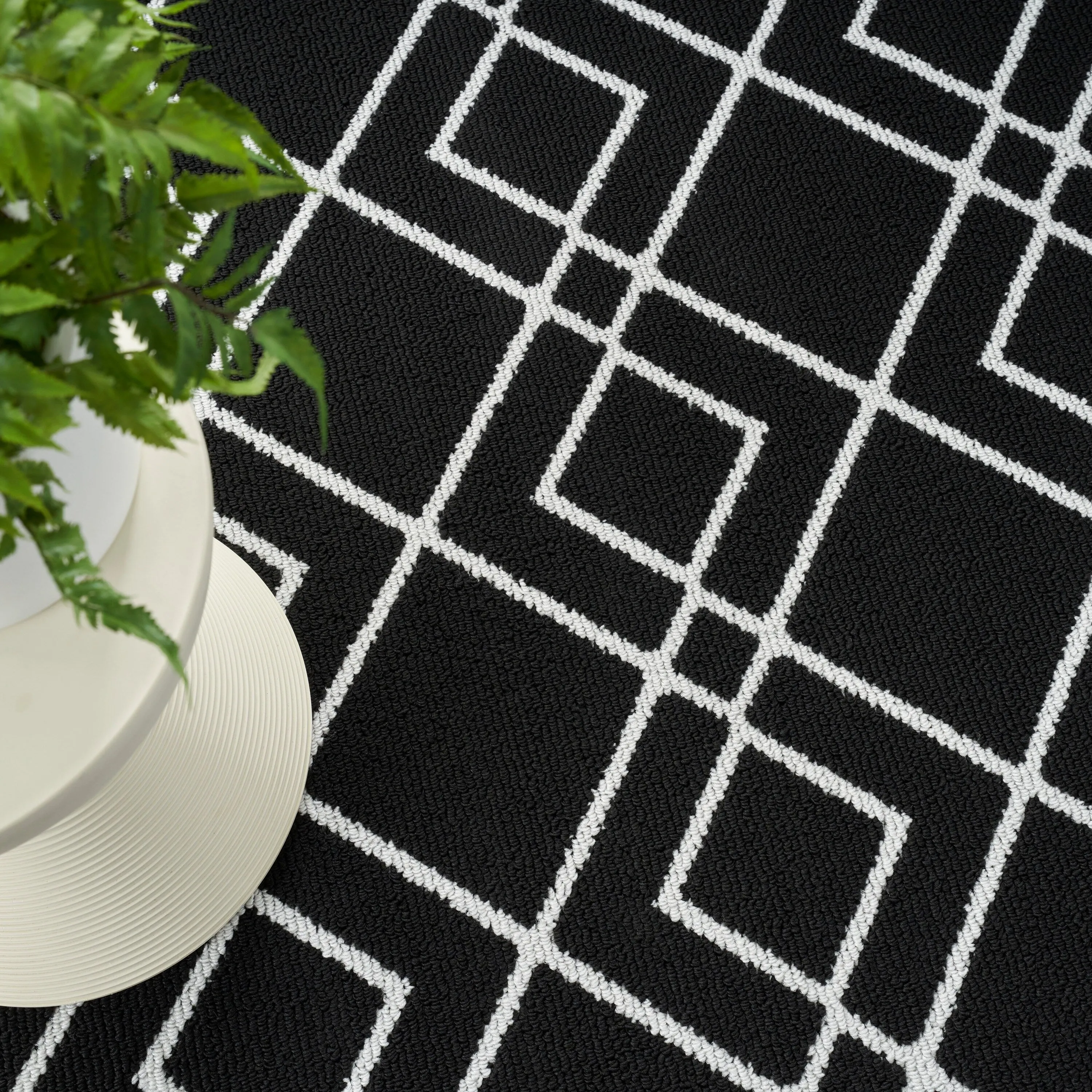 Nourison Modern Lines Diamond Geometric Area Rug