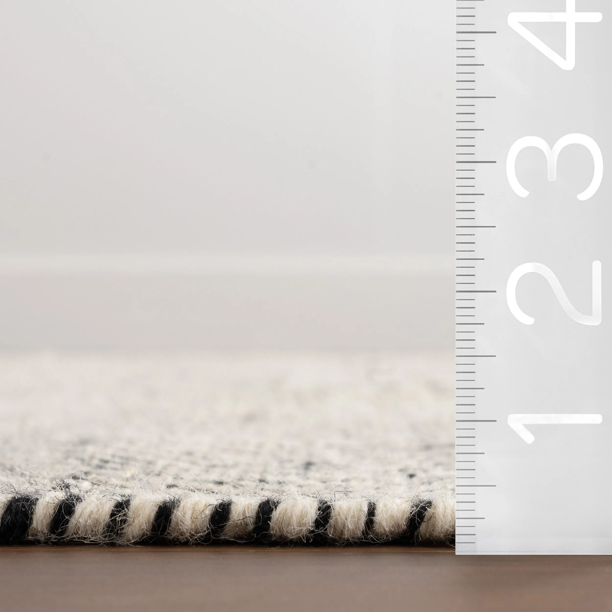 Nuloom Ago Geometric Wool Area Rug