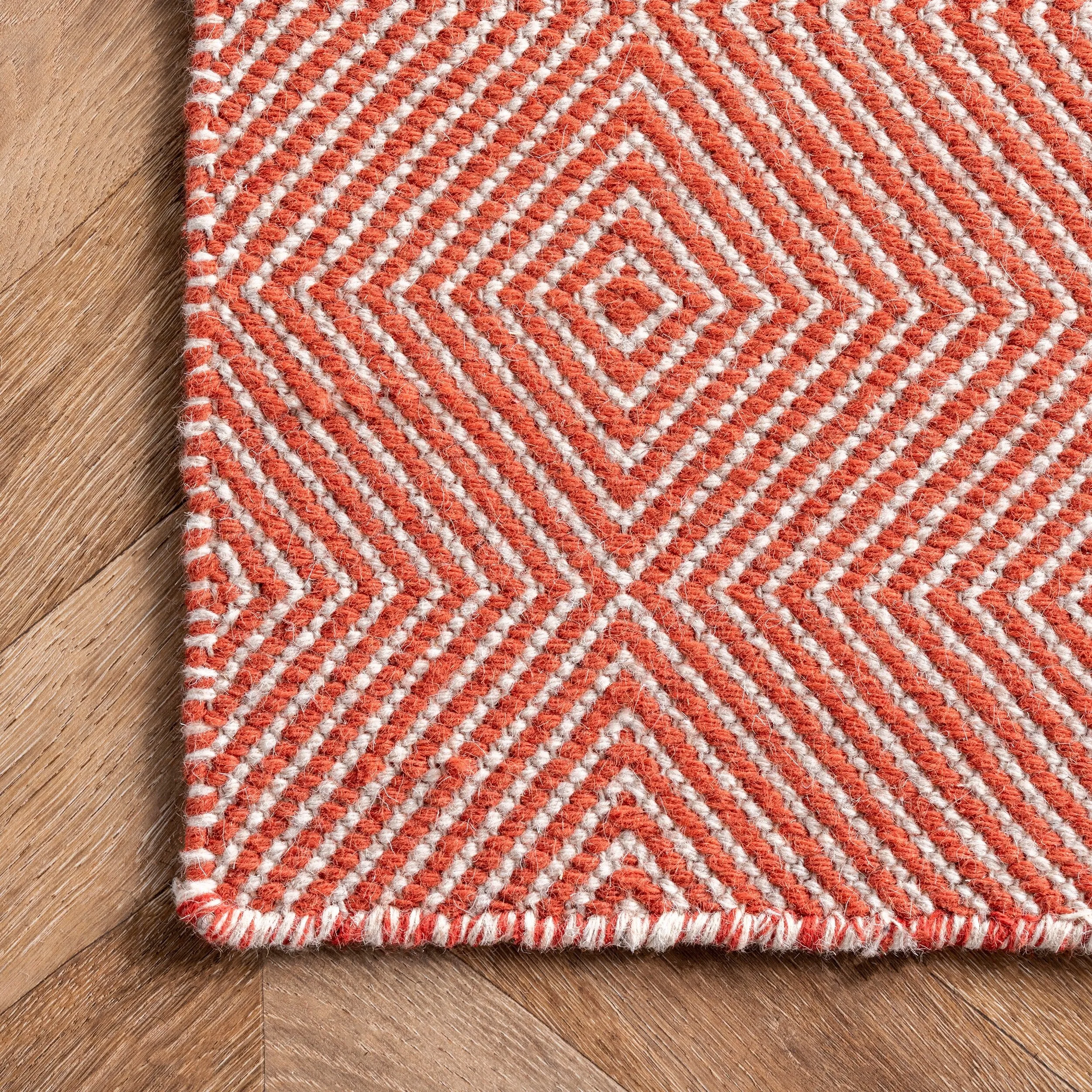 Nuloom Ago Geometric Wool Area Rug