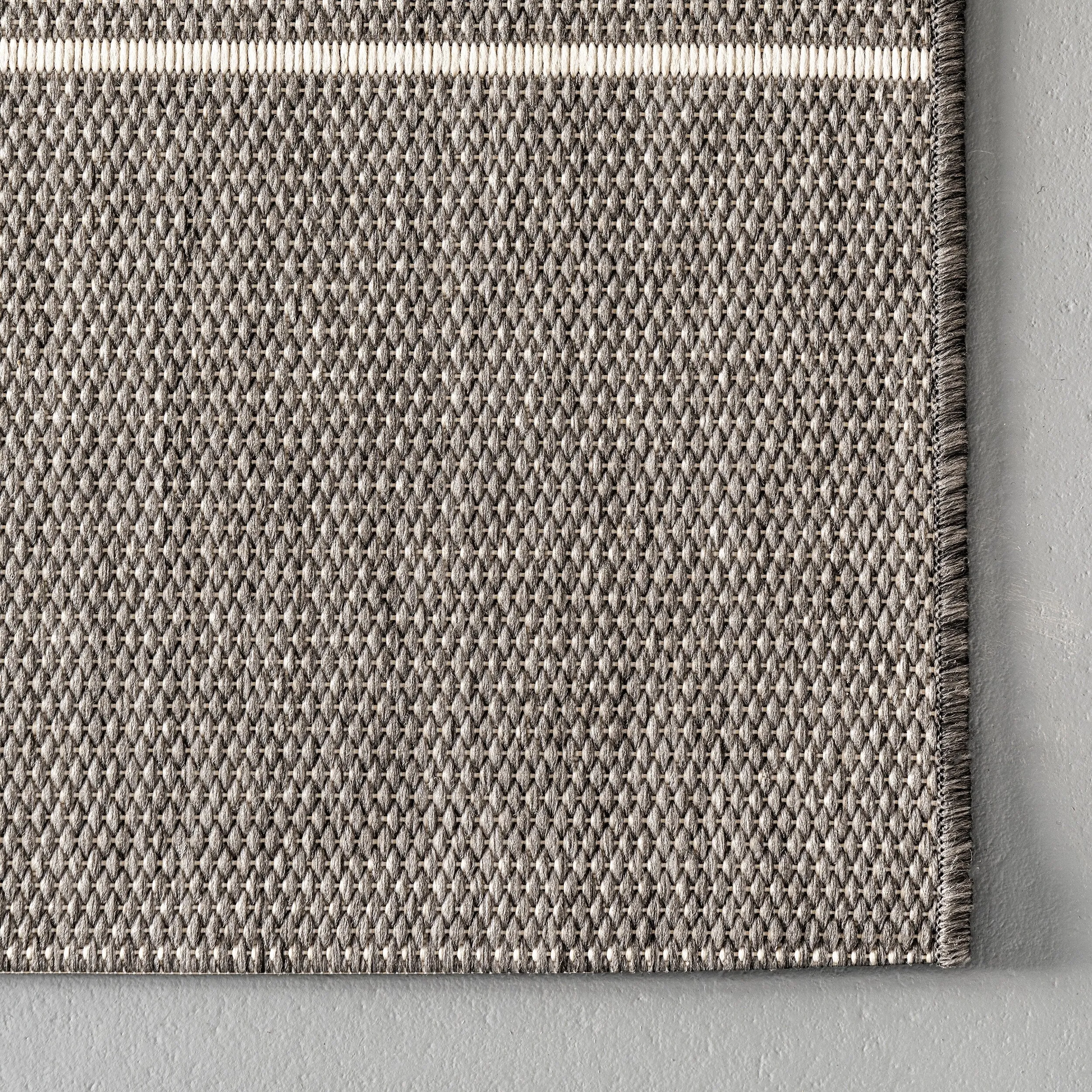Nuloom Alaina Indoor/Outdoor Striped Area Rug