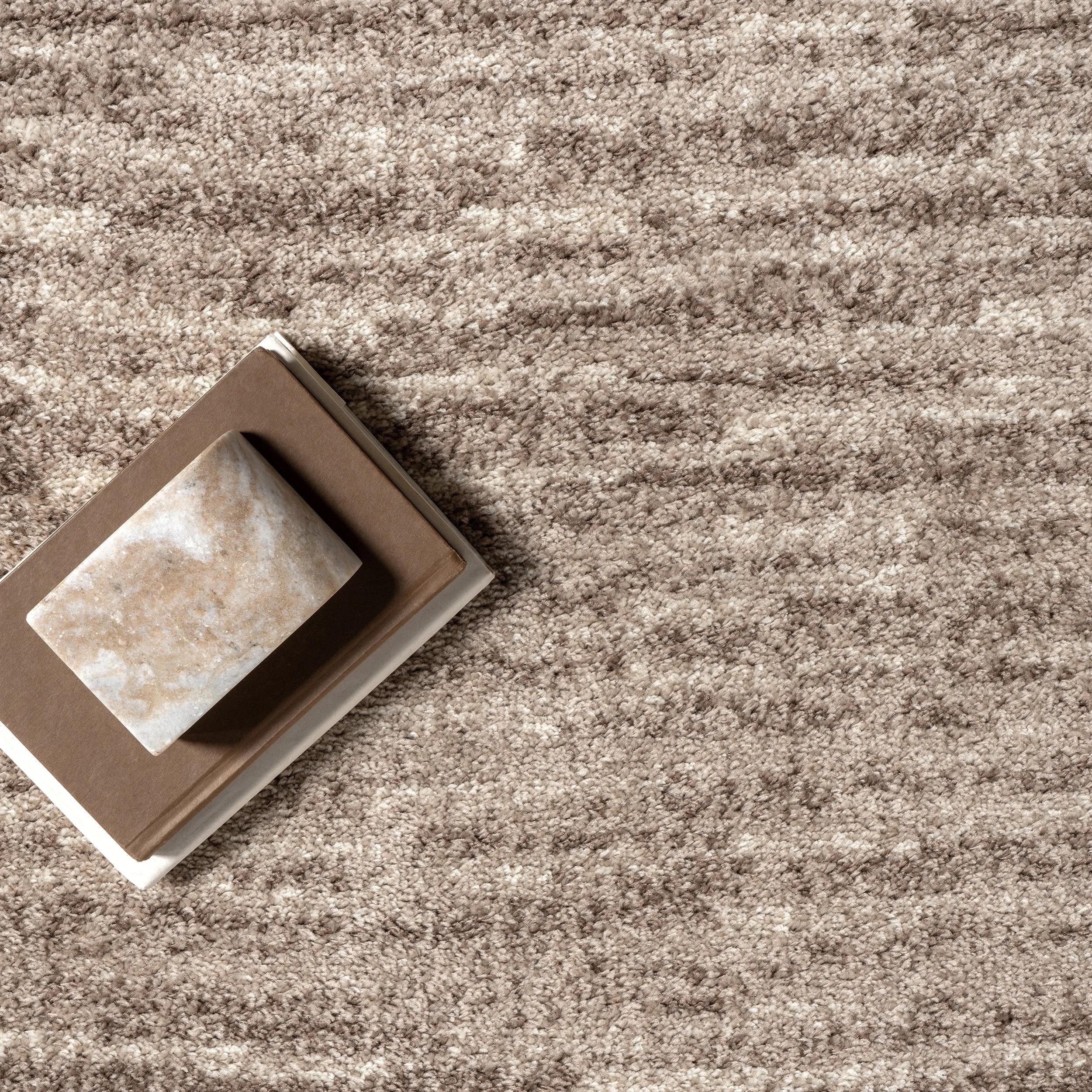 Nuloom Amelia Modern Abstract Area Rug