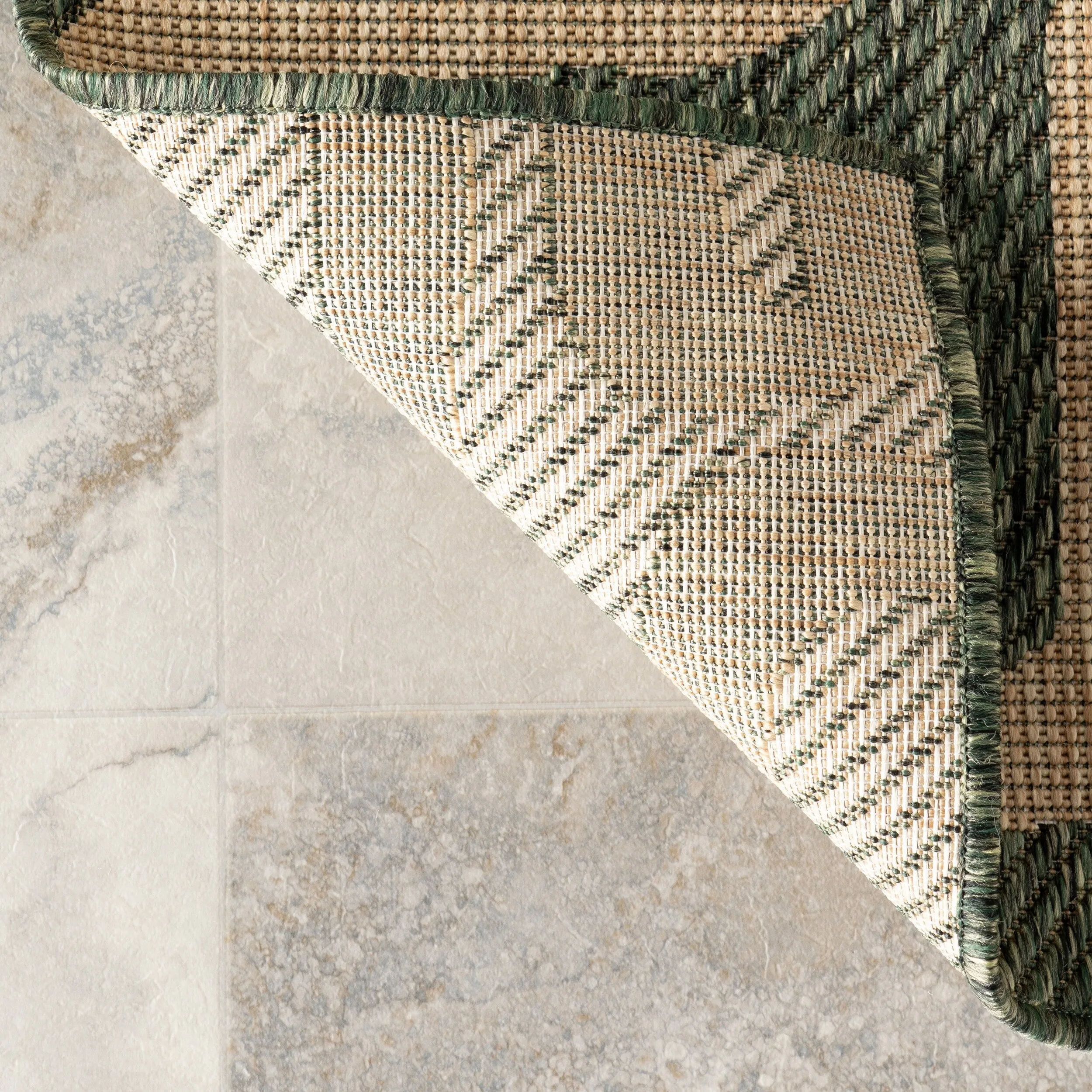 Nuloom Bambi Abstract Indoor / Outdoor Area Rug