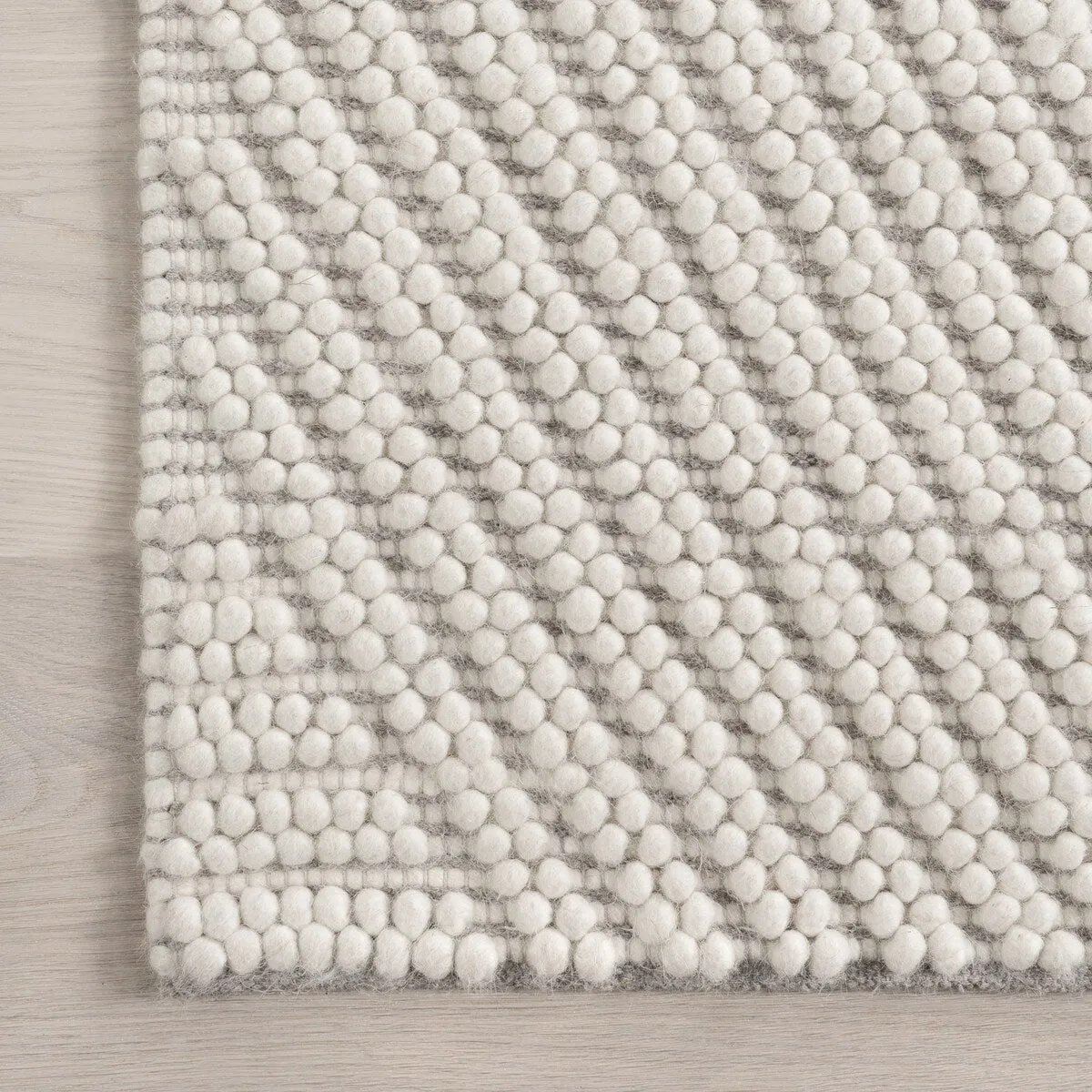 Nuloom Bijorne Modern Geometric Wool Area Rug