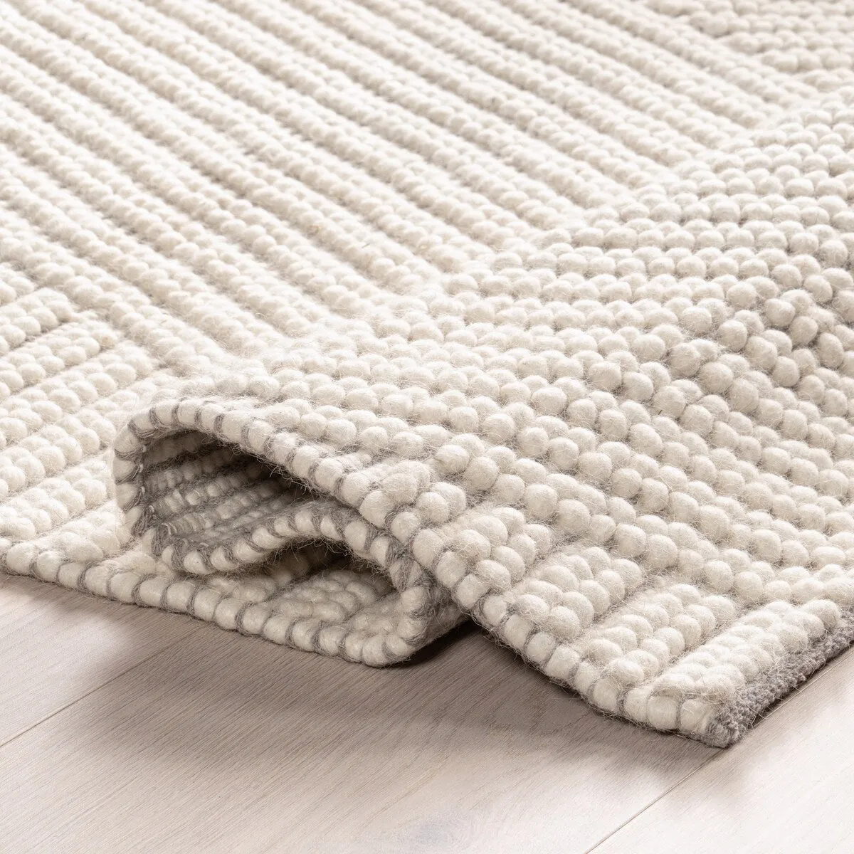 Nuloom Bijorne Modern Geometric Wool Area Rug