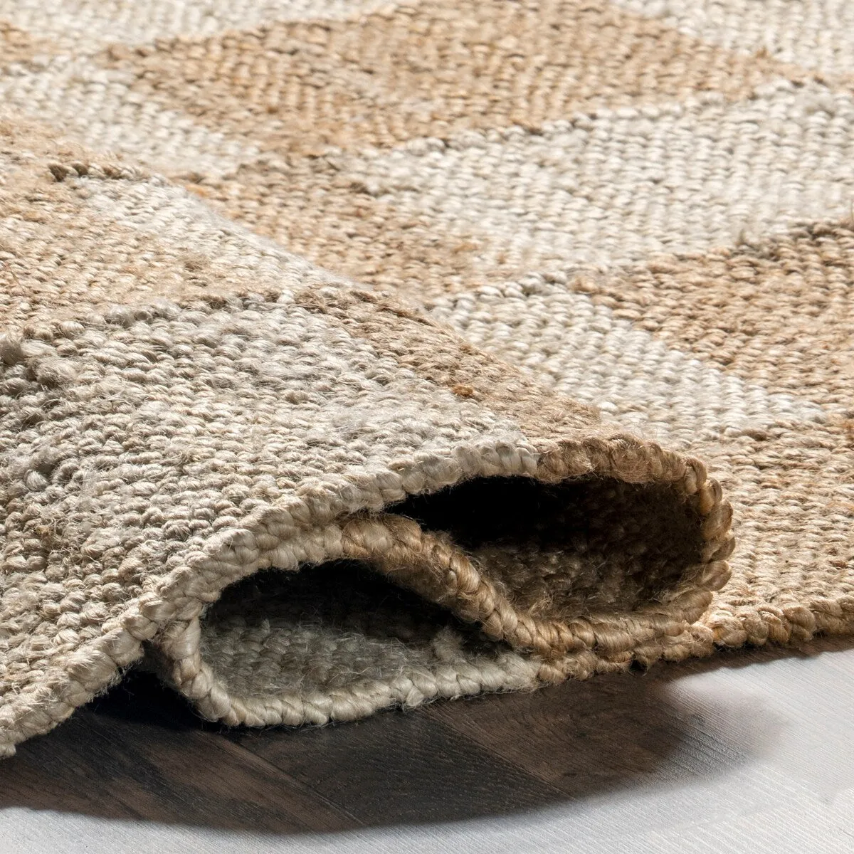 Nuloom Christana Traditional Checkered Jute Area Rug