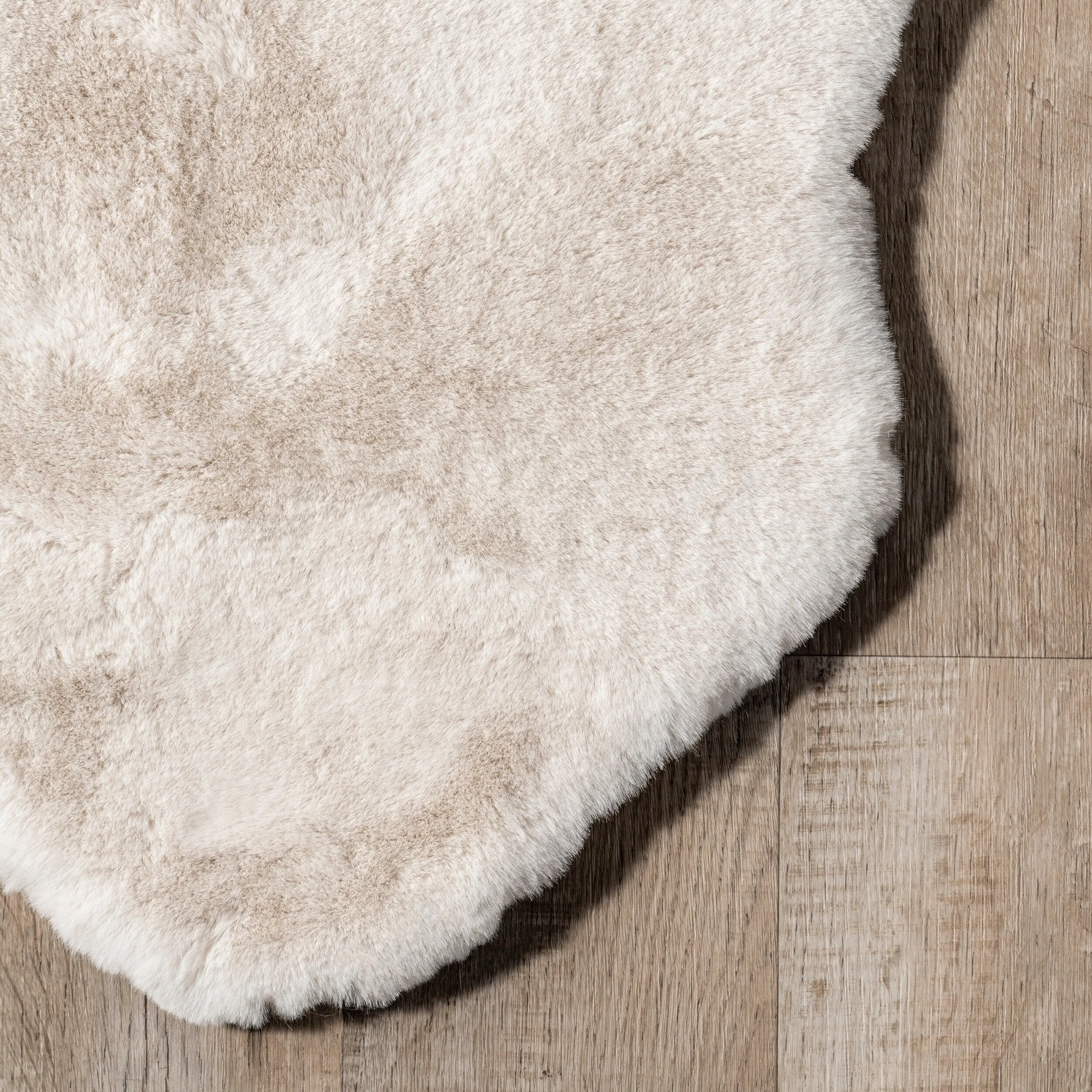 Nuloom Corra SuperiorWash Faux SheepSkin Machine Washable Area Rug