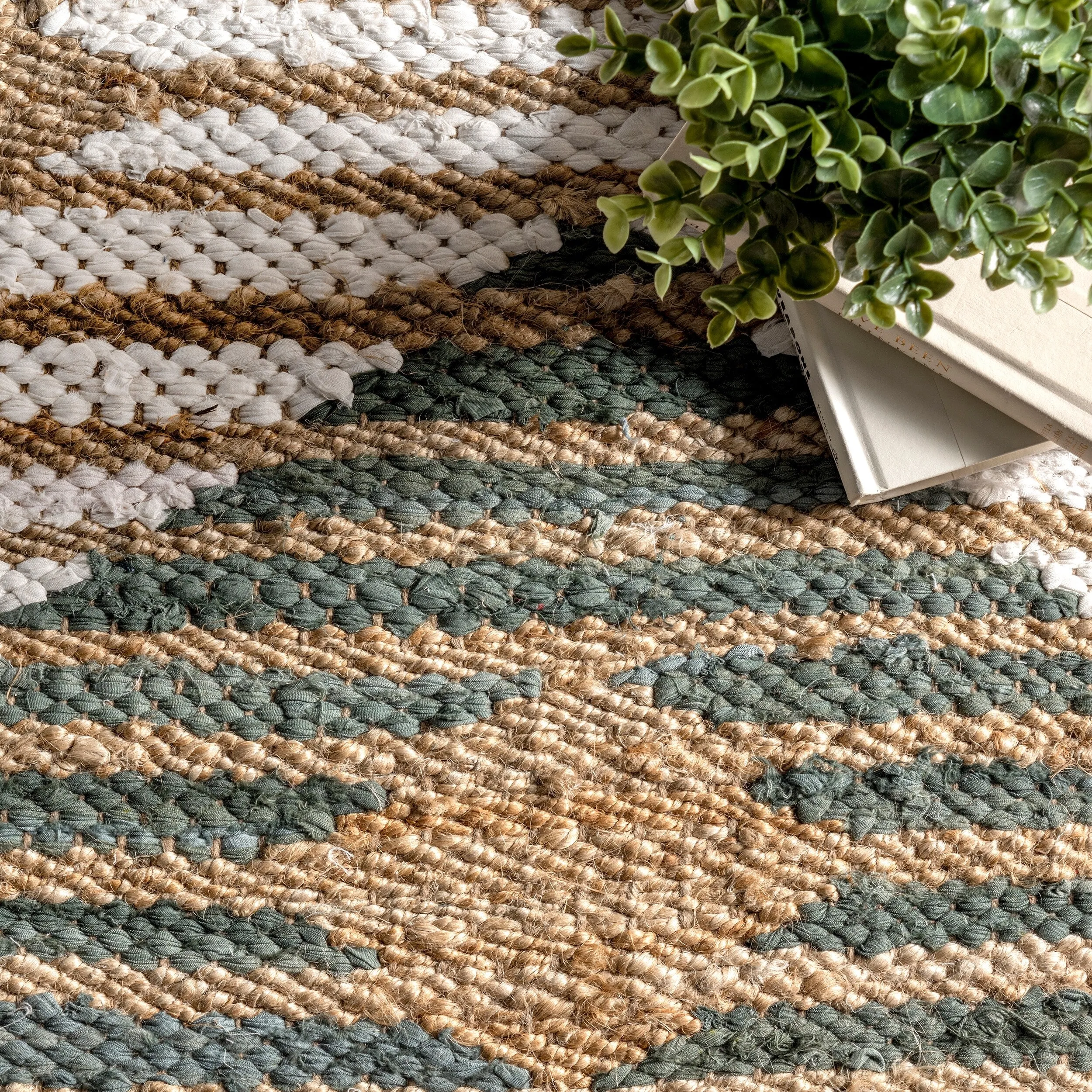 Nuloom Hand Braided Marla Denim And Jute Diamonds Area Rug