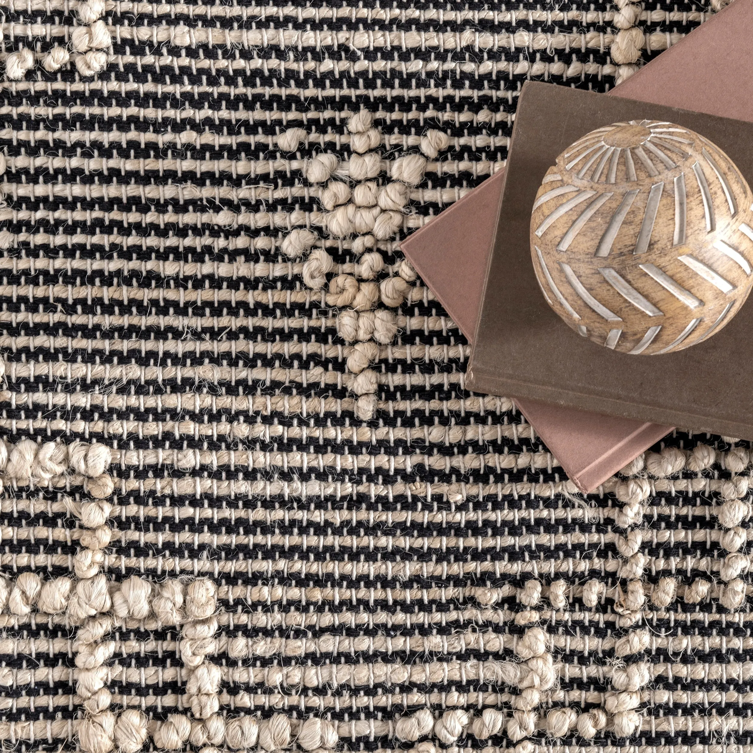 Nuloom Julianne Handmade High-Low Jute Moroccan Area Rug