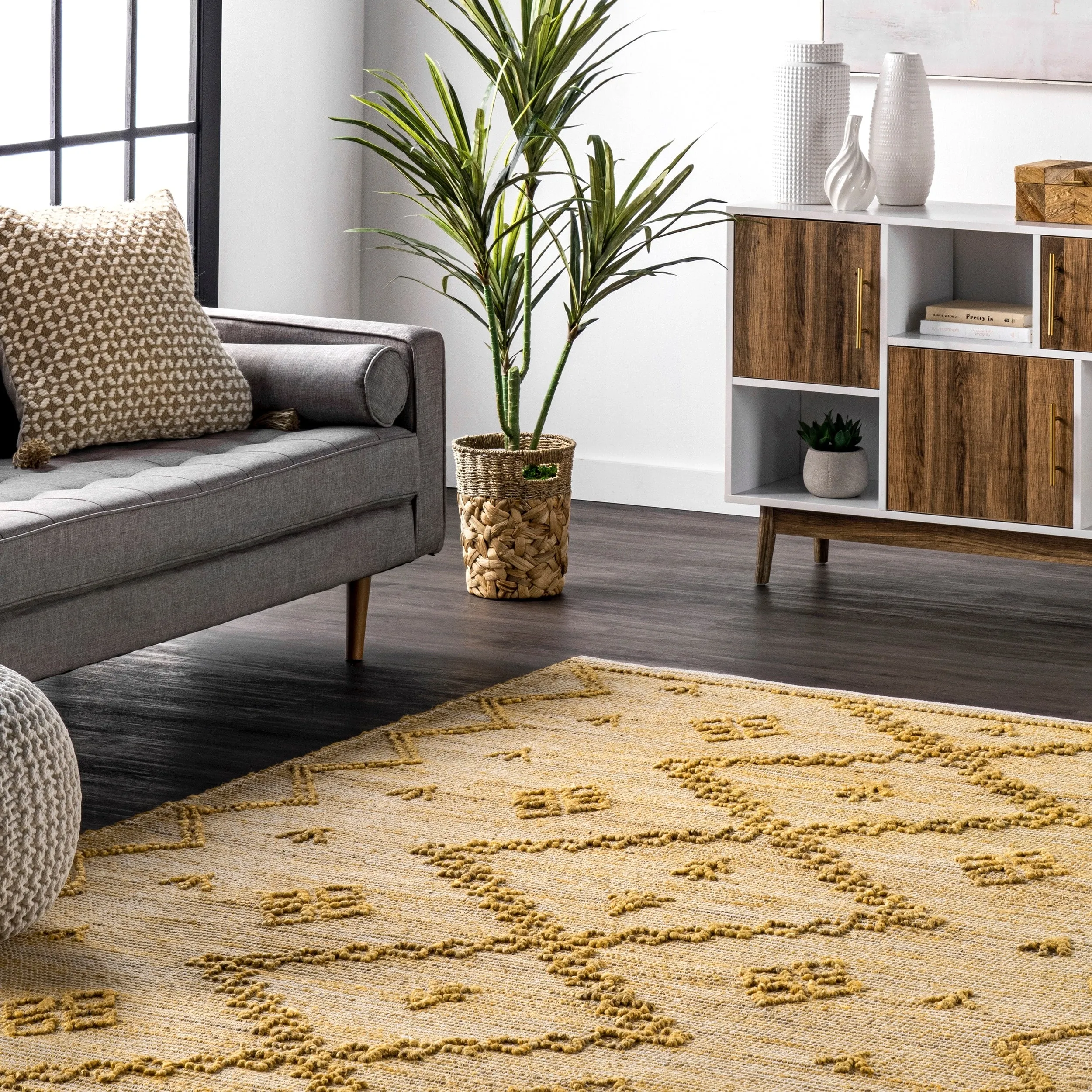 Nuloom Julianne Handmade High-Low Jute Moroccan Area Rug
