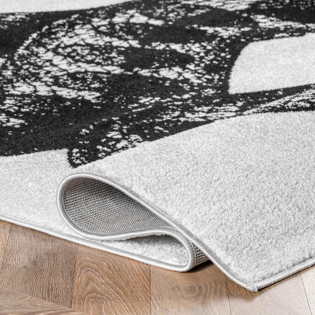 Nuloom Leopold Serpent Area Rug
