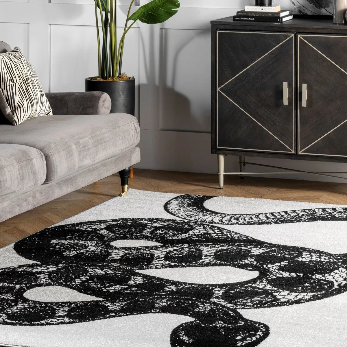 Nuloom Leopold Serpent Area Rug