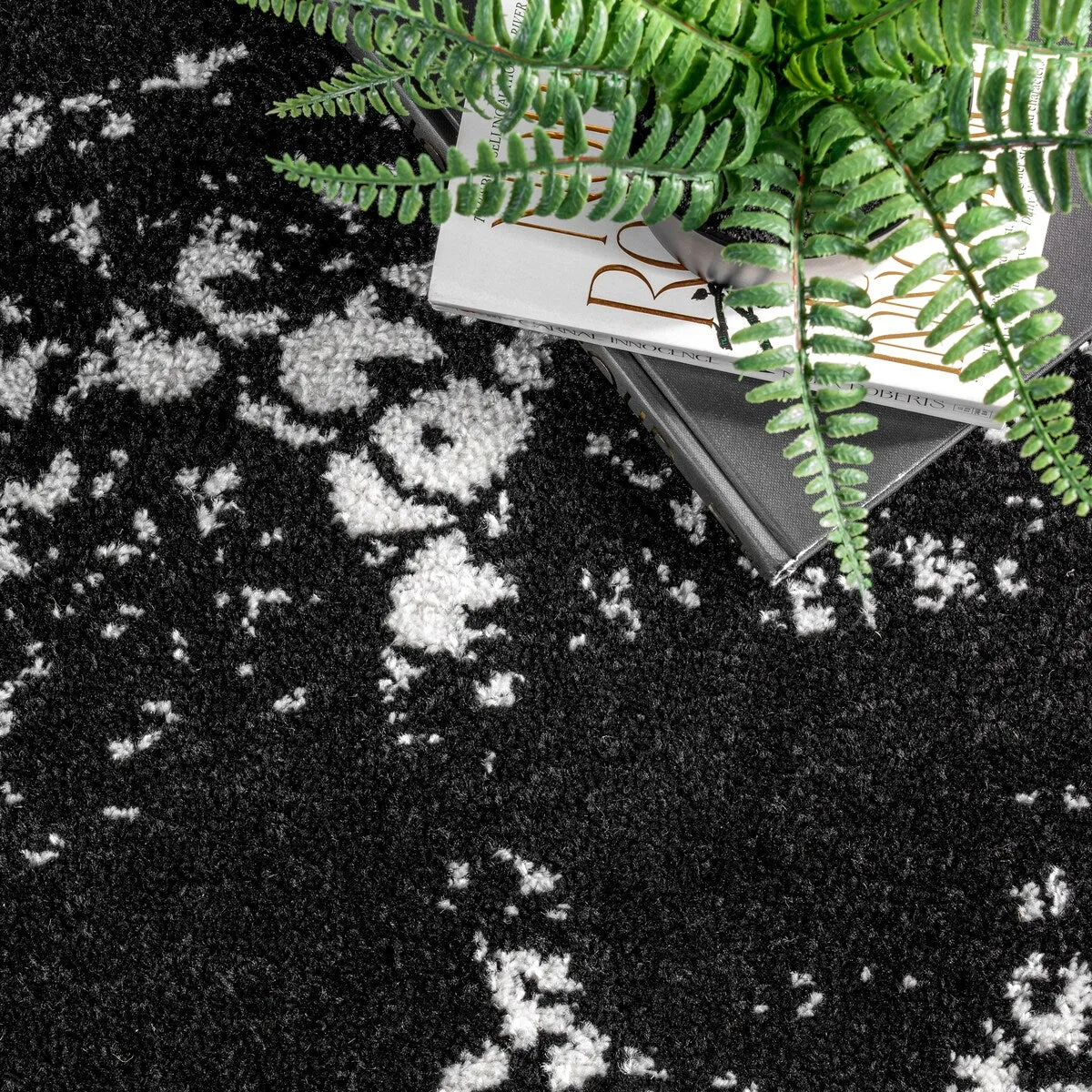 Nuloom Leopold Serpent Area Rug