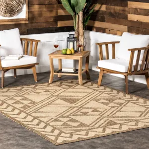 Nuloom Mazie Bold Tribal Indoor/Outdoor Area Rug.