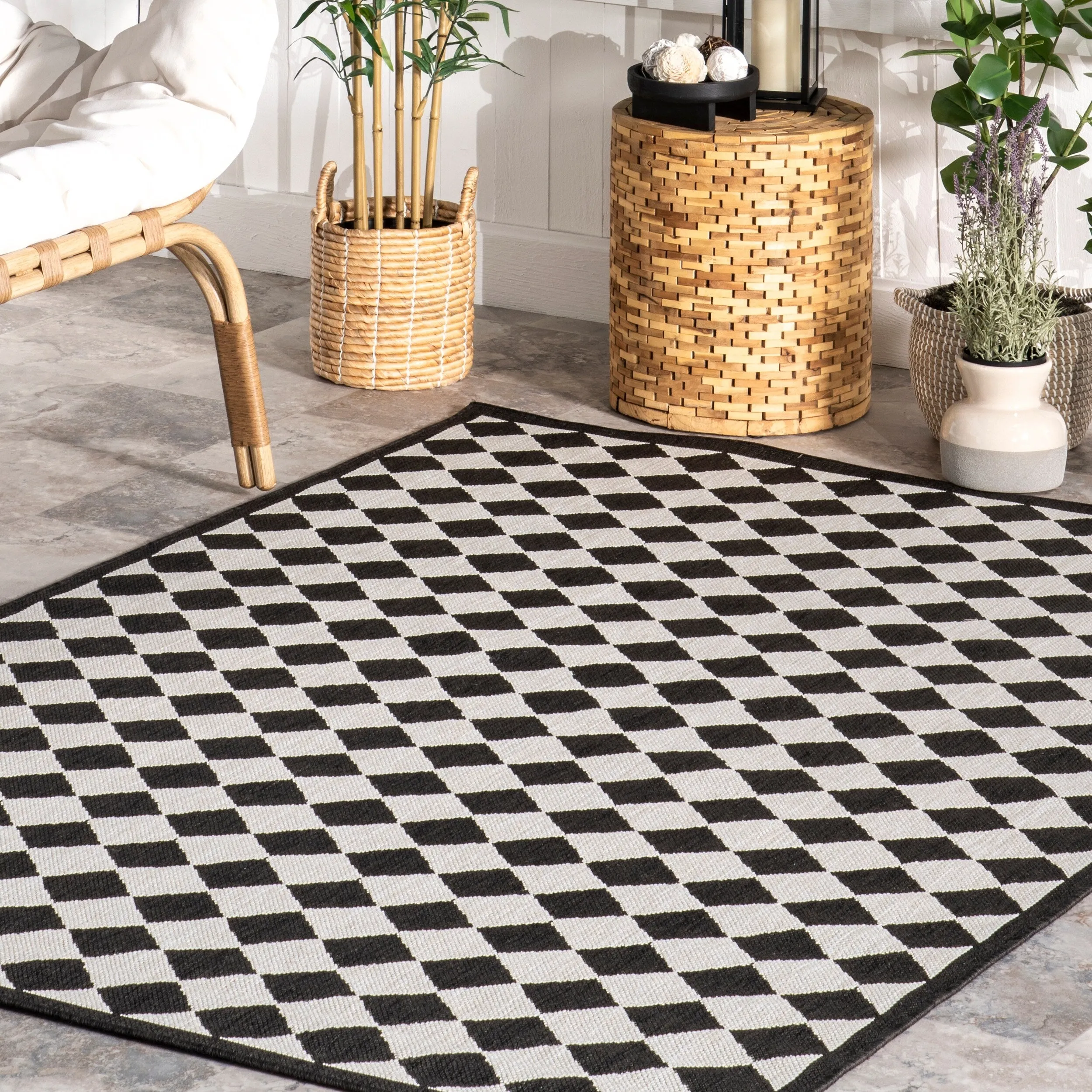 Nuloom Myka Checkered Indoor/Outdoor Area Rug