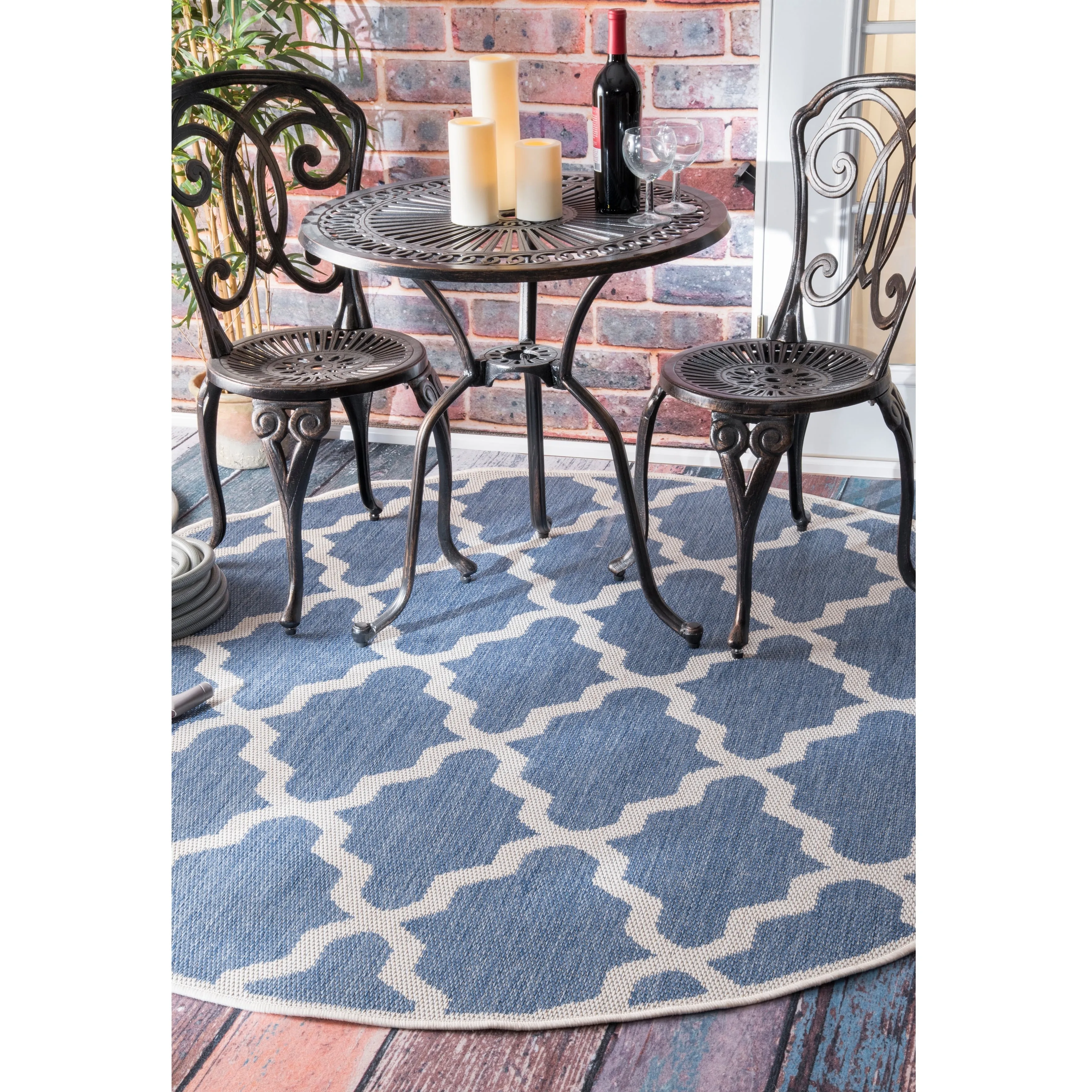 Nuloom Outdoor Moroccan Trellis Area Rug