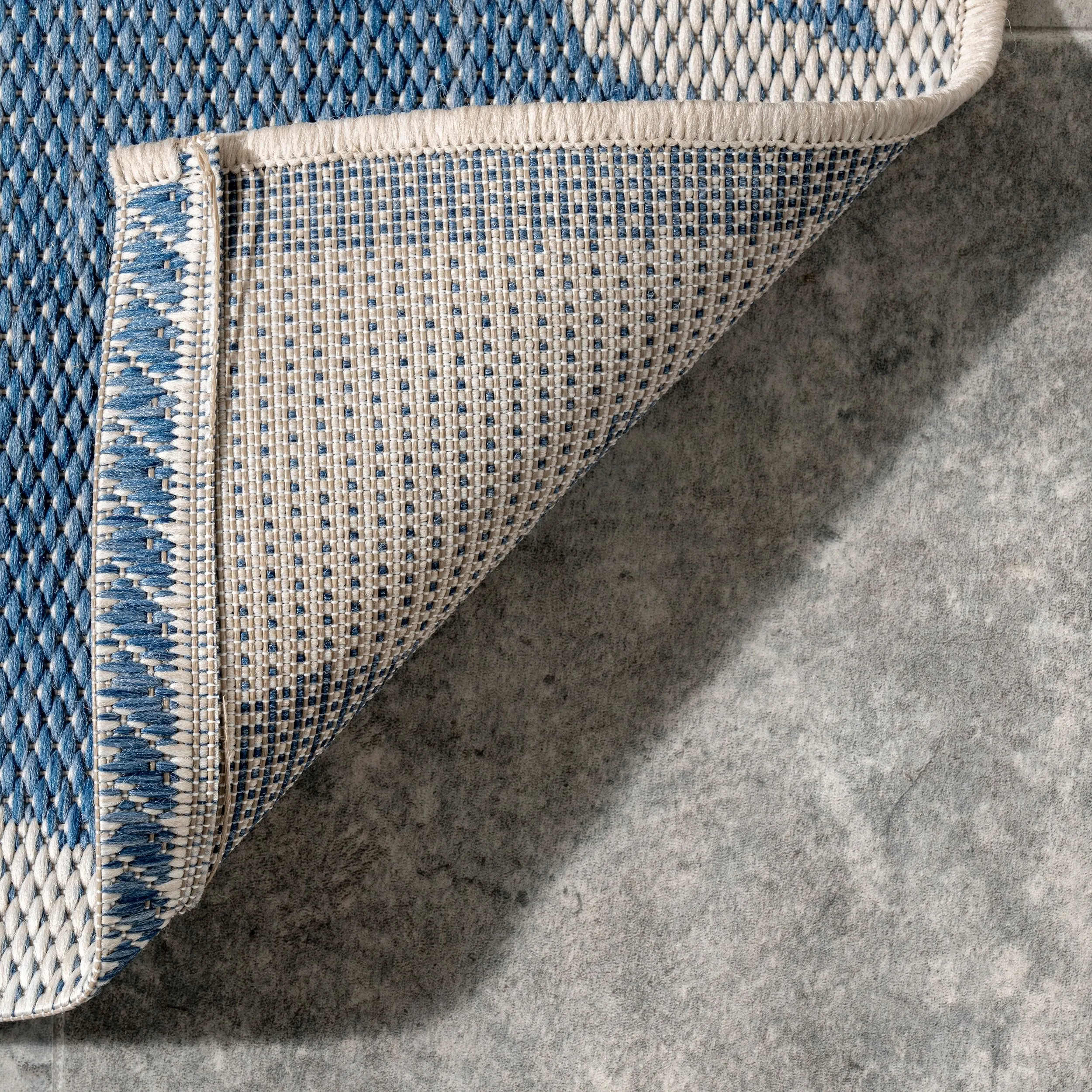 Nuloom Outdoor Moroccan Trellis Area Rug
