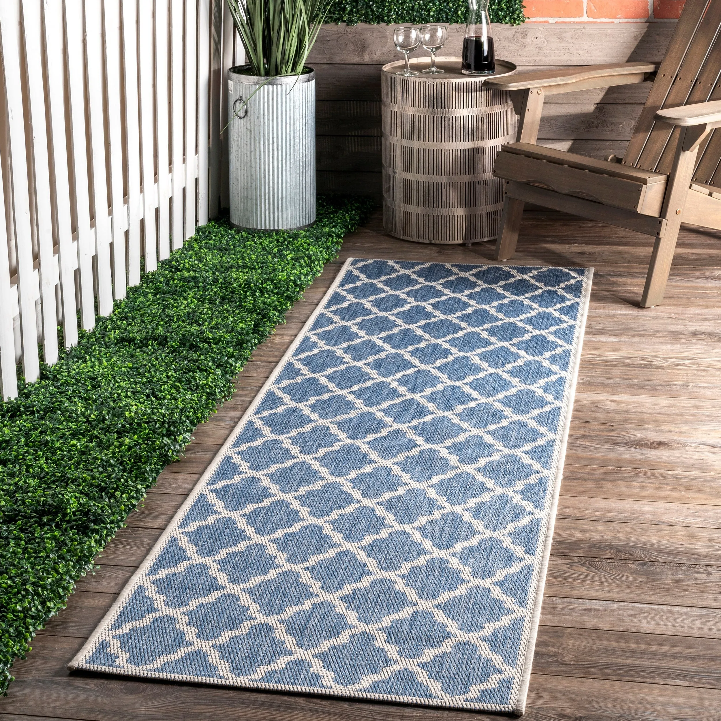 Nuloom Outdoor Moroccan Trellis Area Rug