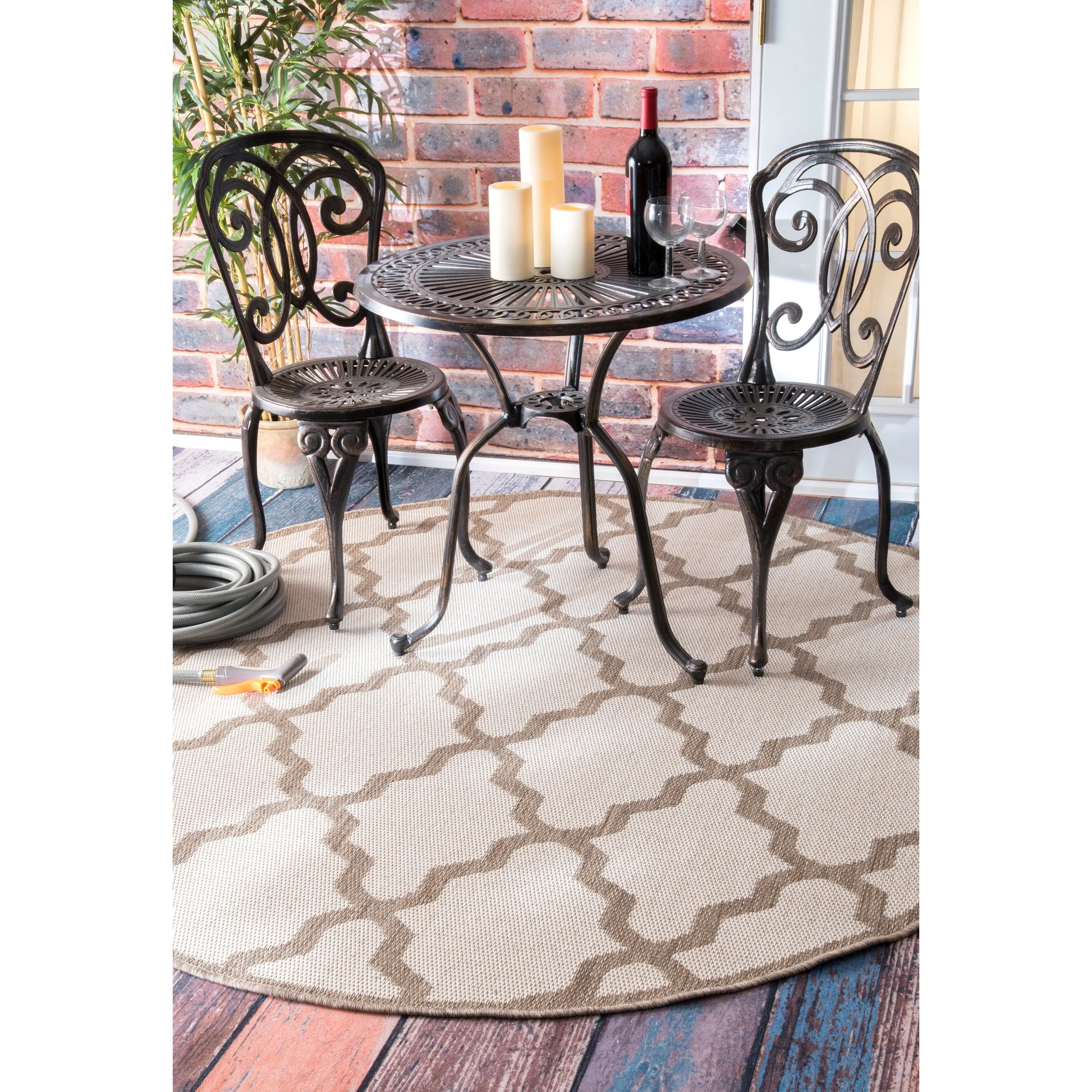 Nuloom Outdoor Moroccan Trellis Area Rug