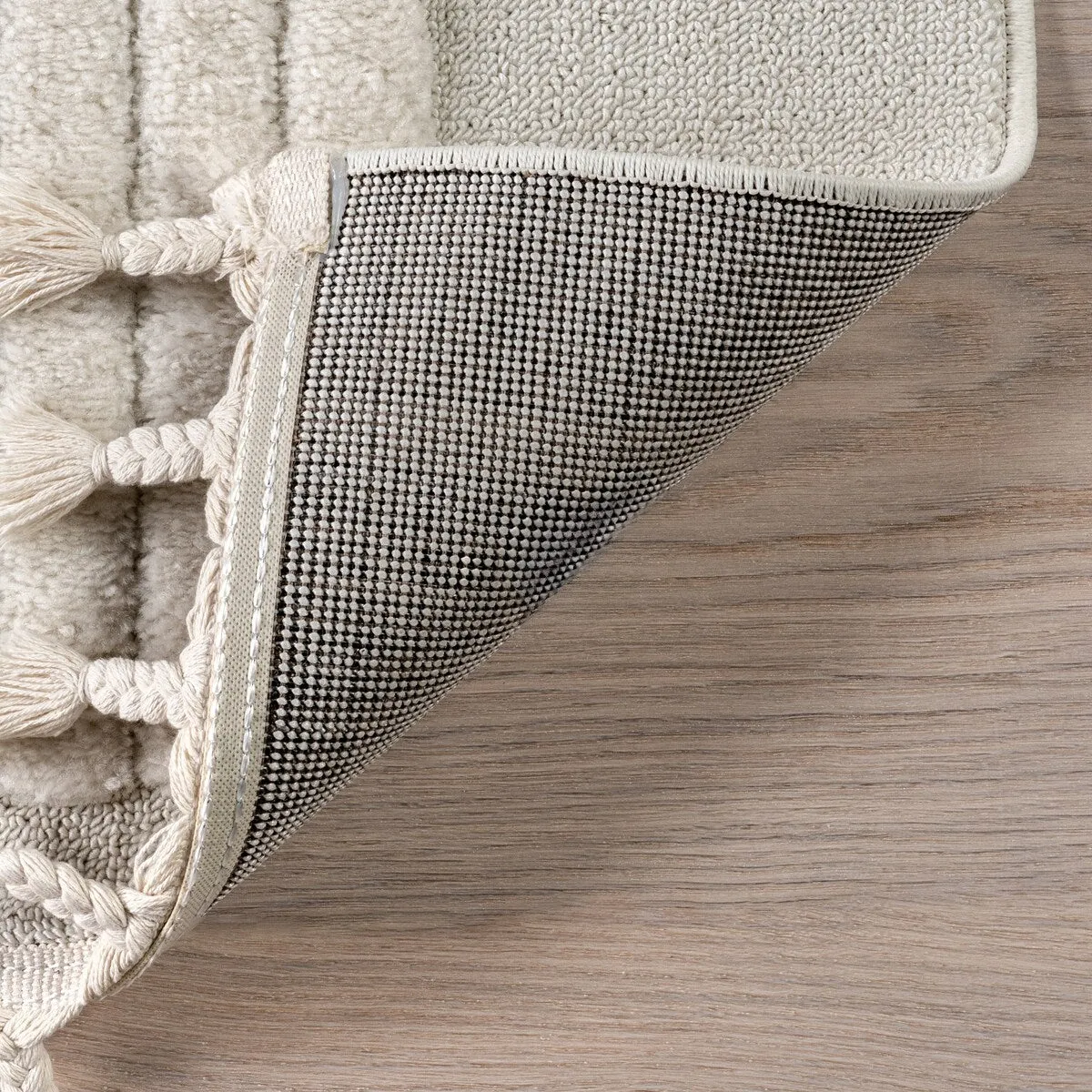 Nuloom Priti High-Low Modern Geometric Tasseled Area Rug