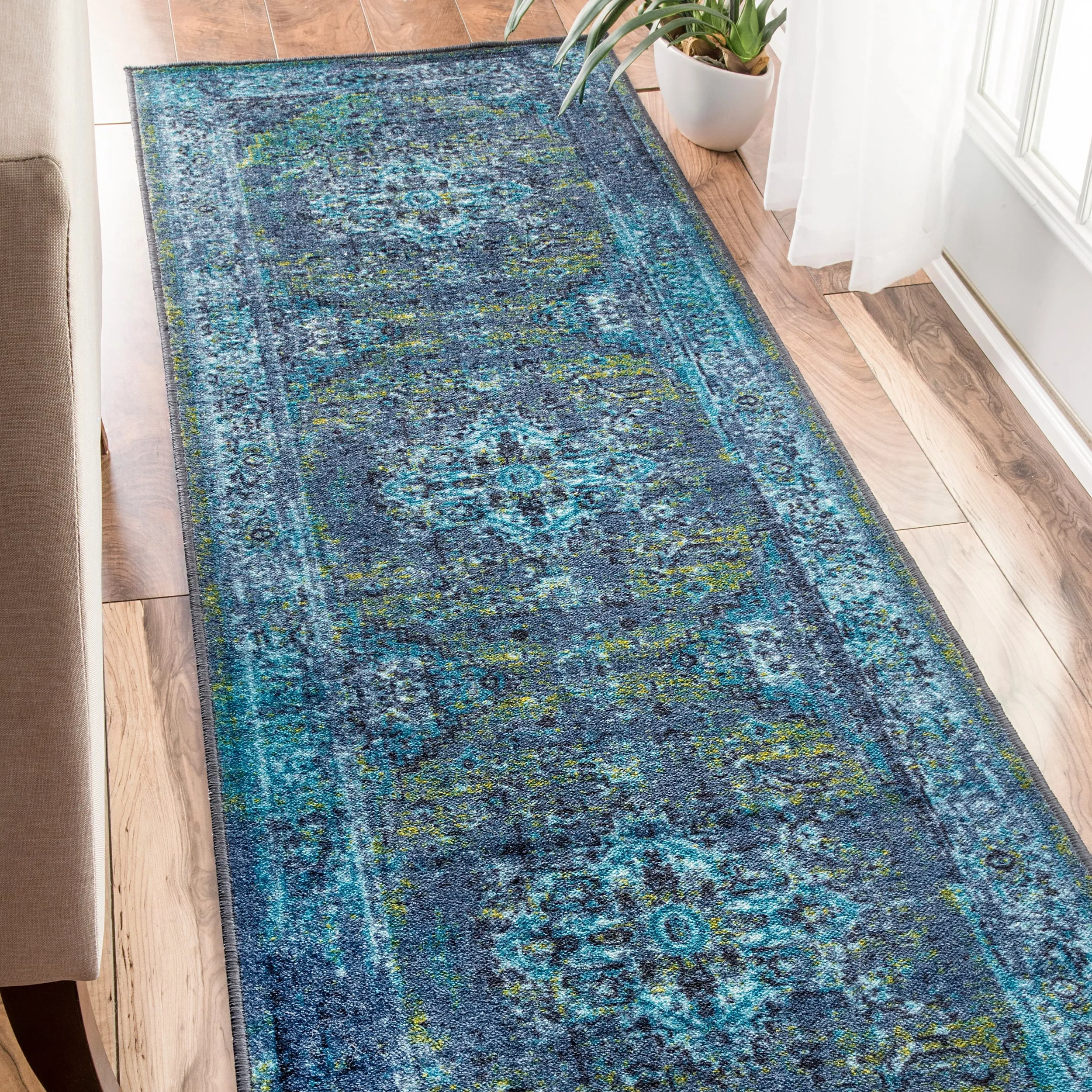 Nuloom Reiko Printed Bold Persian Area Rug