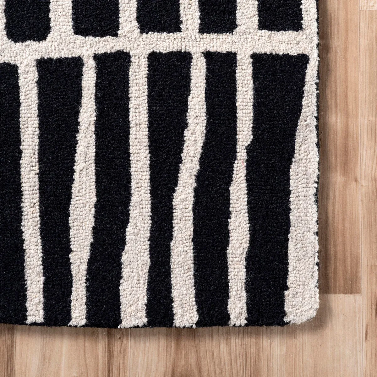 Nuloom Roxane Contempoary Striped Area Rug