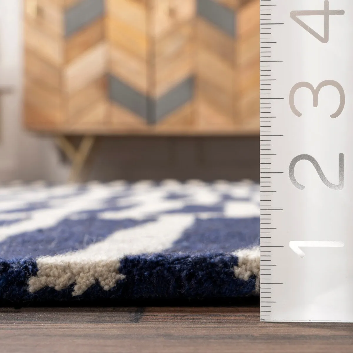 Nuloom Roxane Contempoary Striped Area Rug