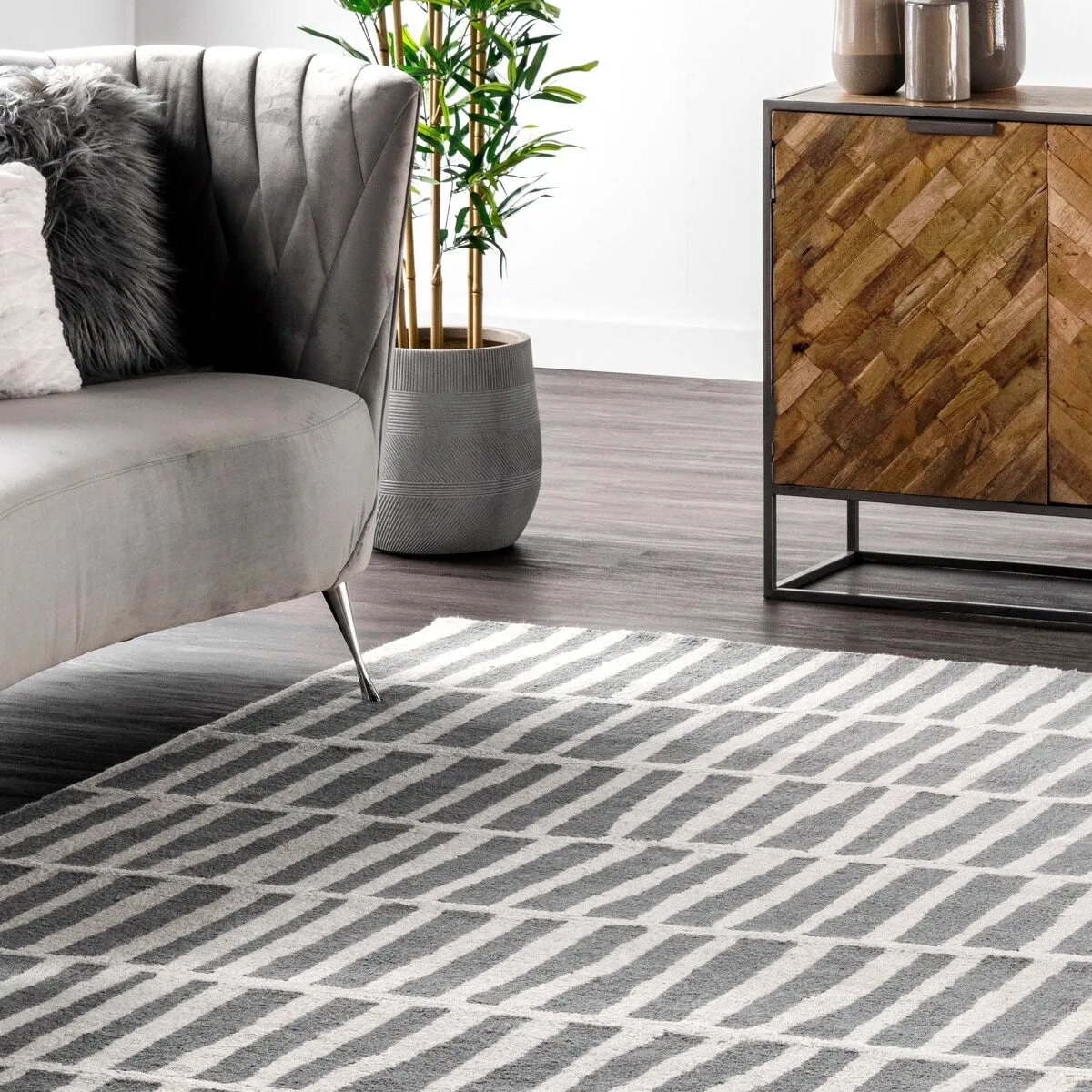 Nuloom Roxane Contempoary Striped Area Rug