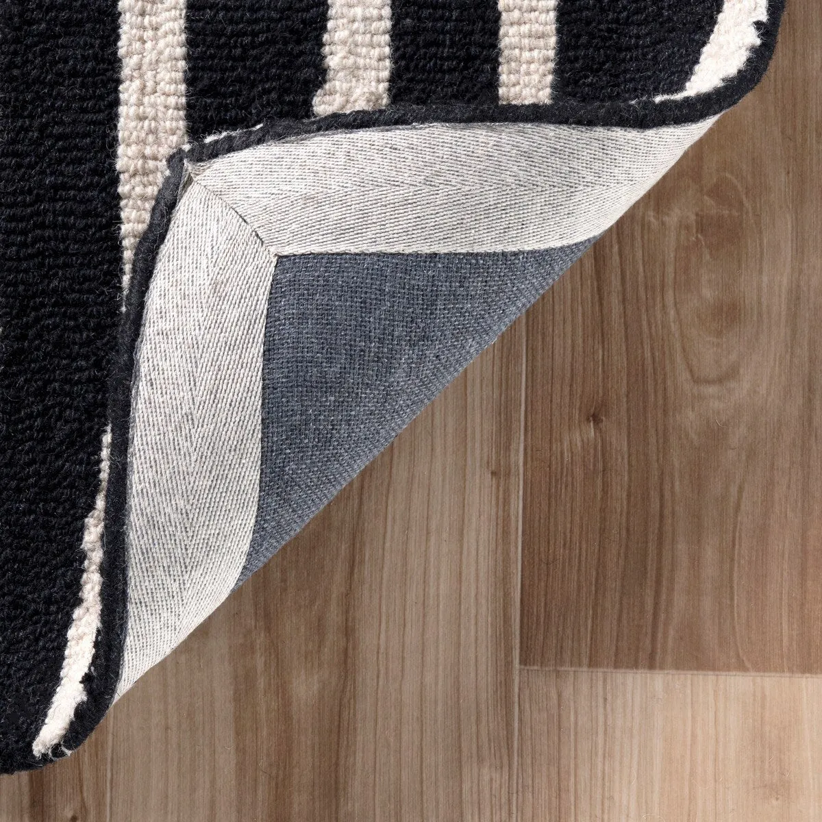 Nuloom Roxane Contempoary Striped Area Rug