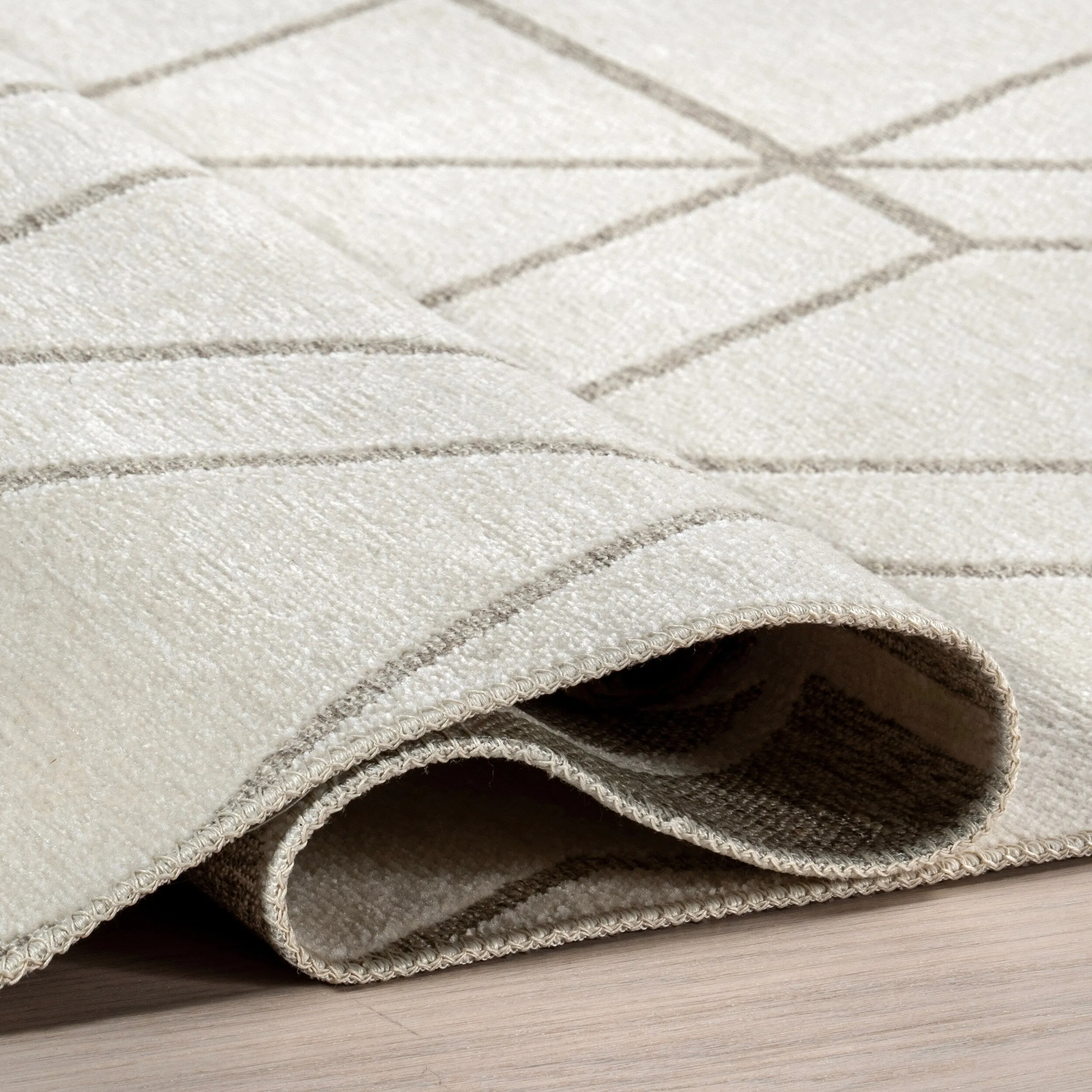 Nuloom Sinclair SuperiorWash Lattice Reversible Machine Washable Area Rug