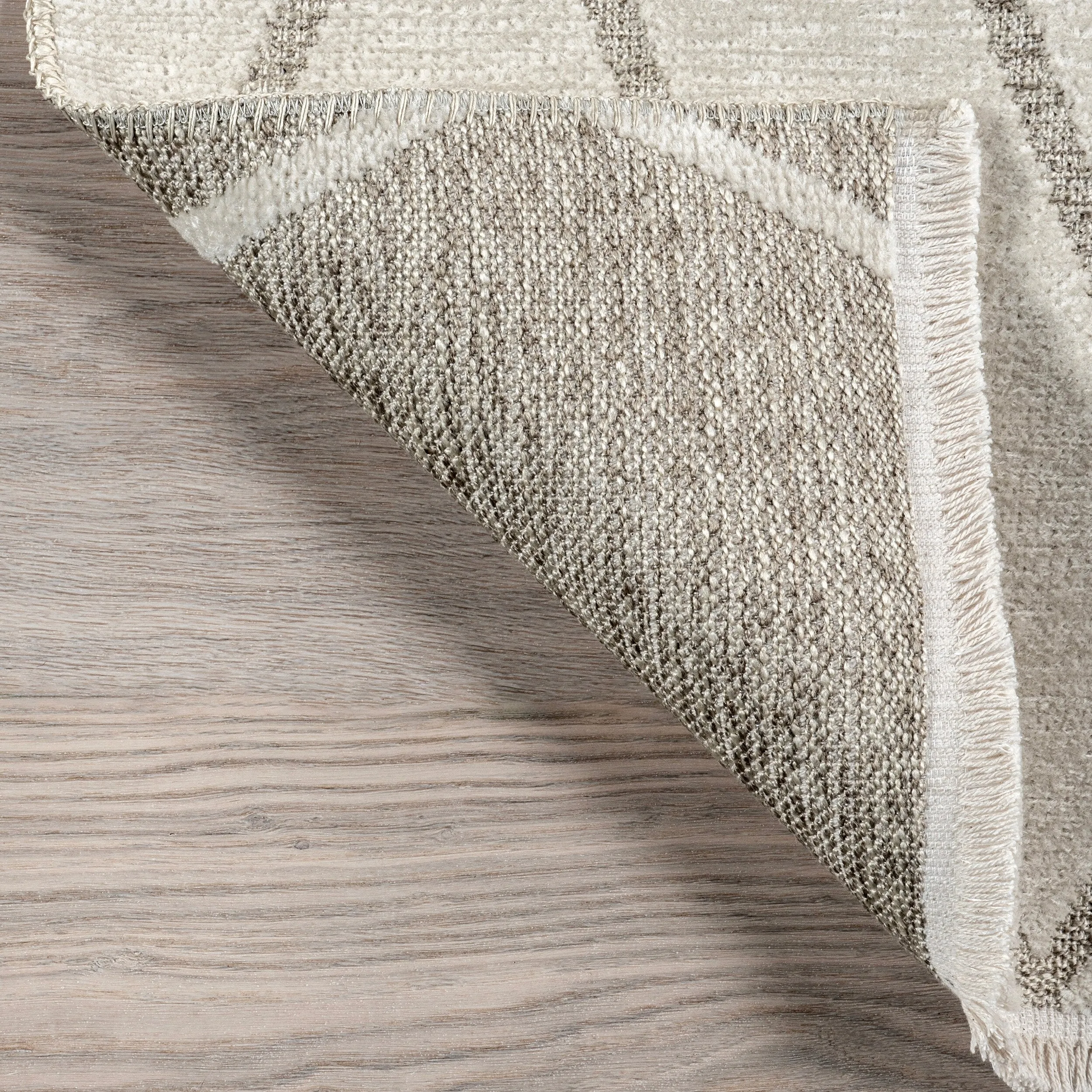 Nuloom Sinclair SuperiorWash Lattice Reversible Machine Washable Area Rug