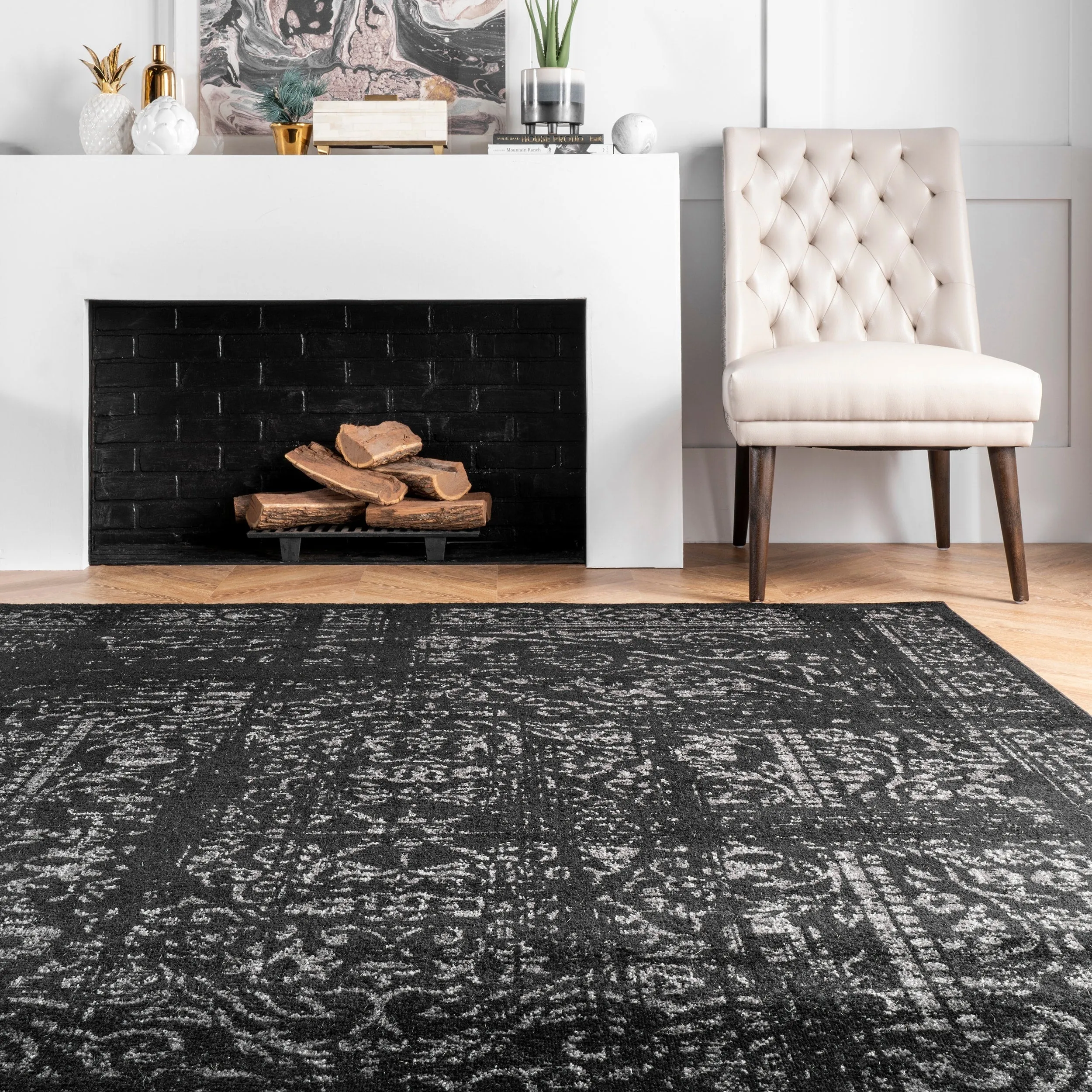 Nuloom Wren Traditional Faded Area Rug