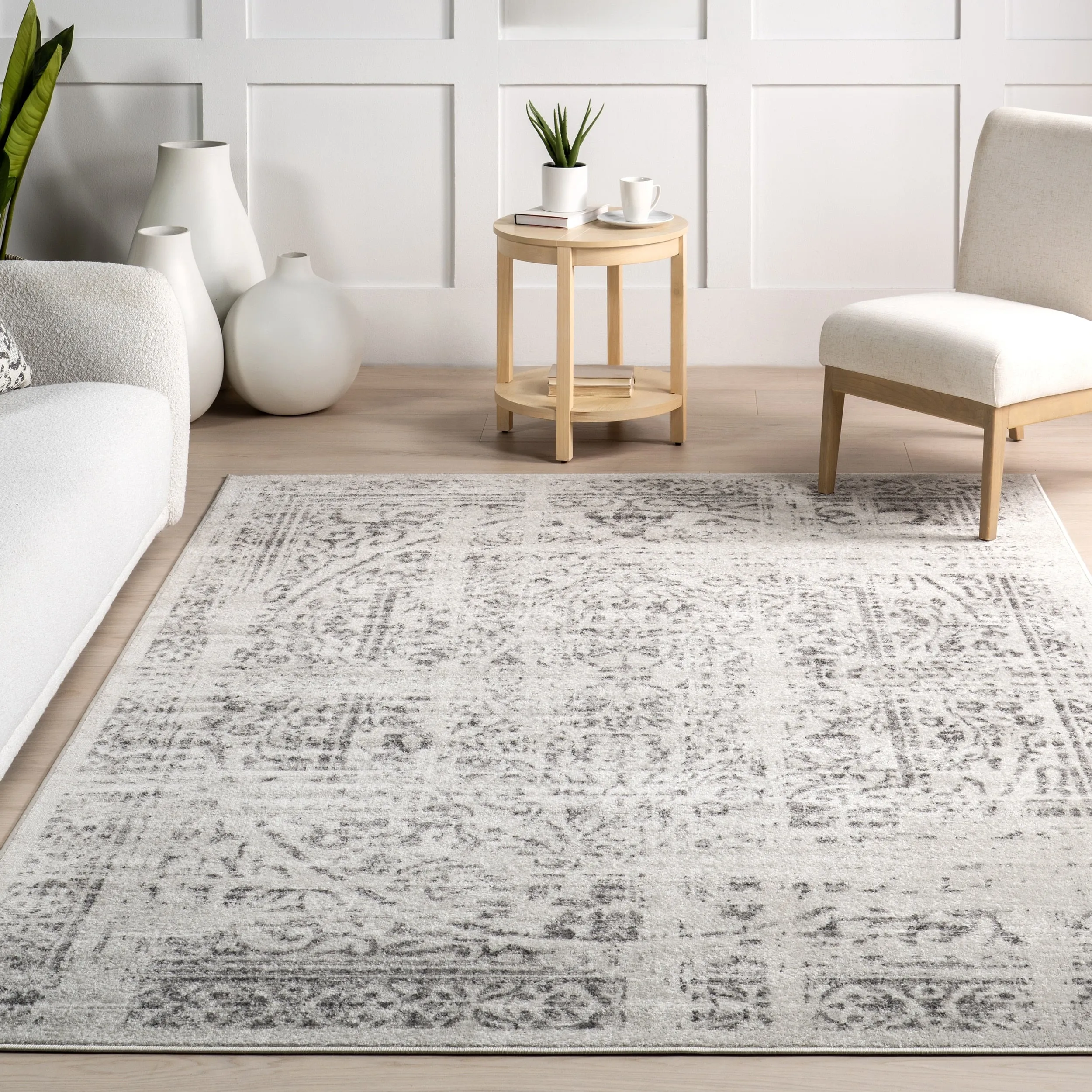 Nuloom Wren Traditional Faded Area Rug