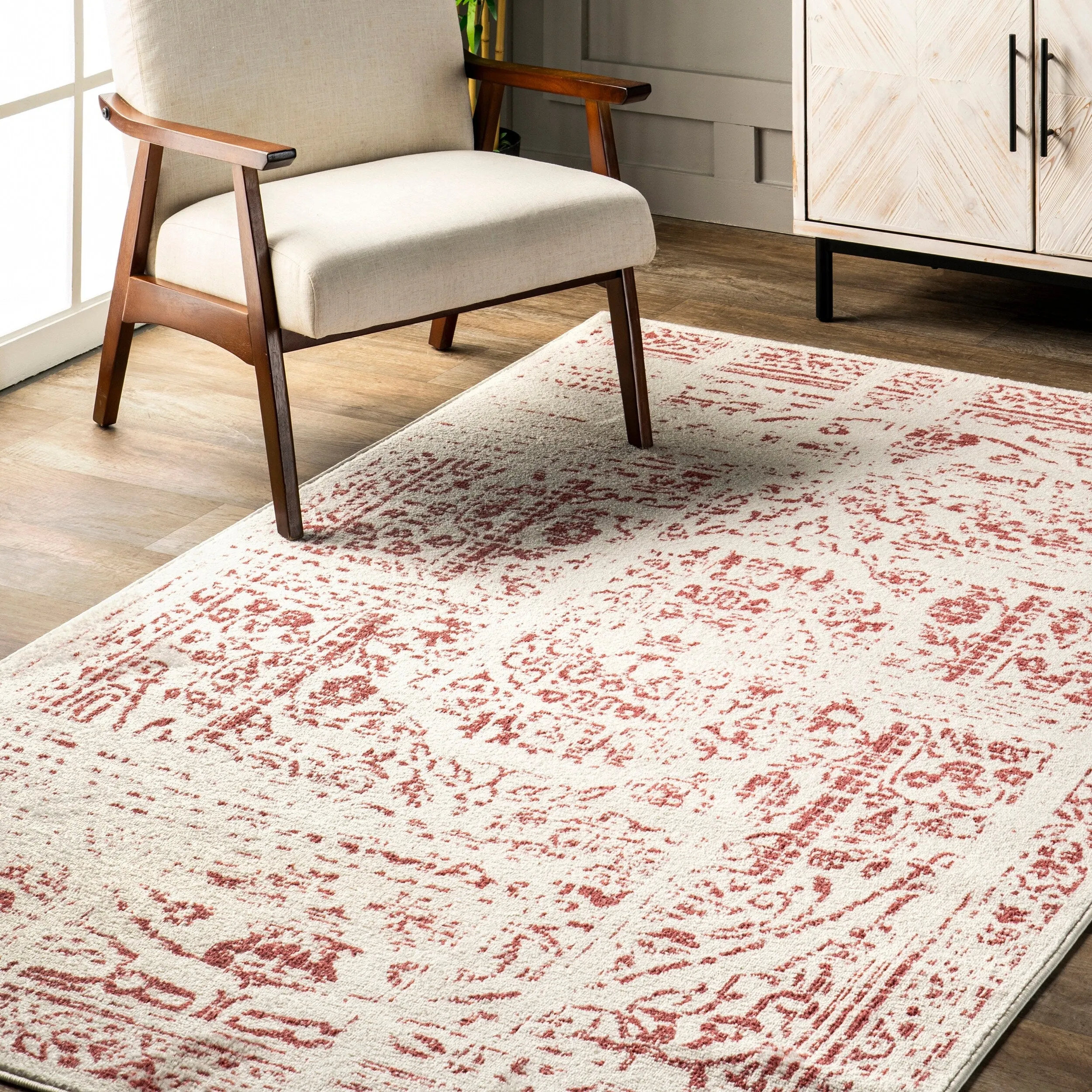 Nuloom Wren Traditional Faded Area Rug