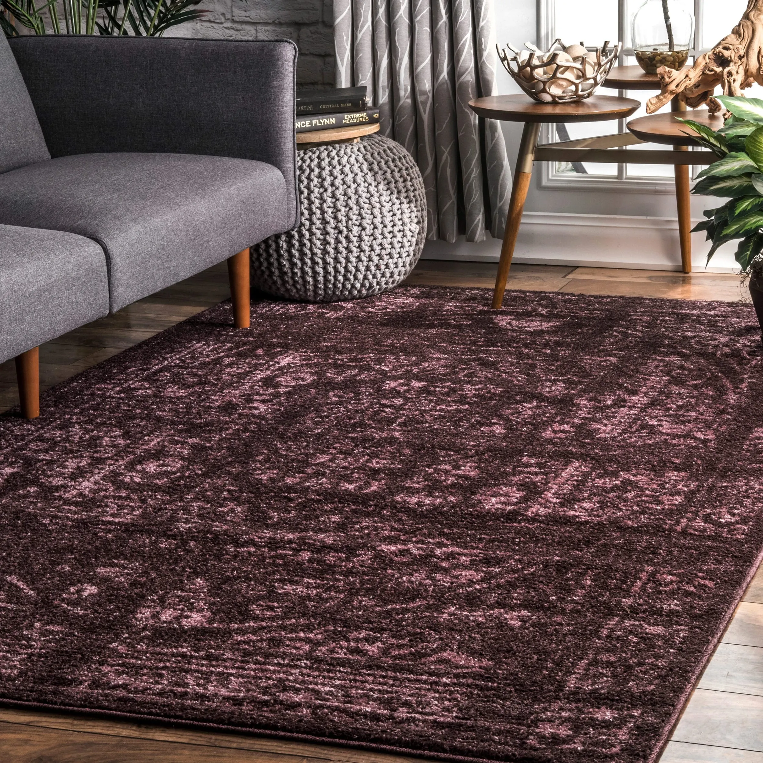 Nuloom Wren Traditional Faded Area Rug