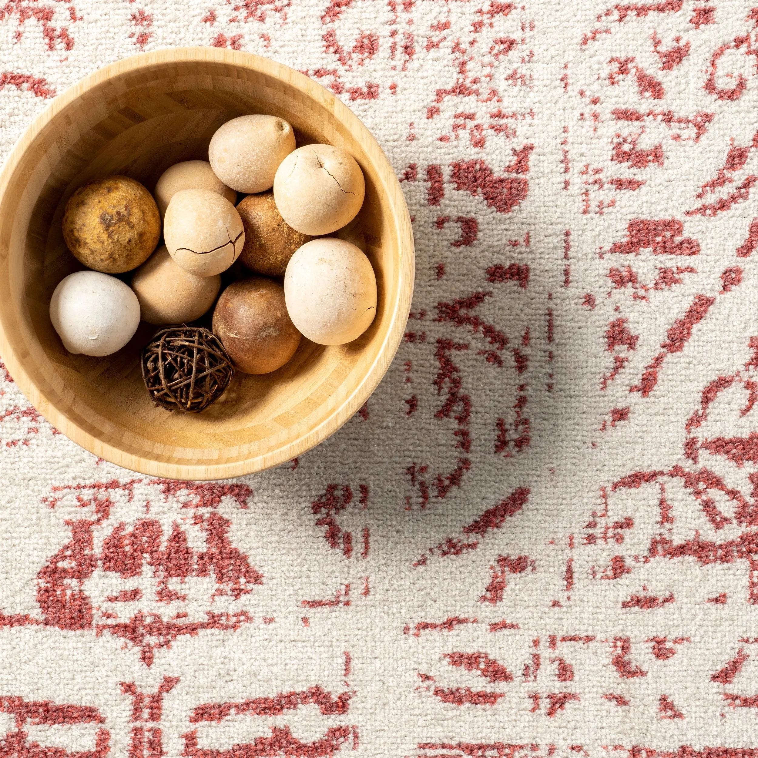 Nuloom Wren Traditional Faded Area Rug