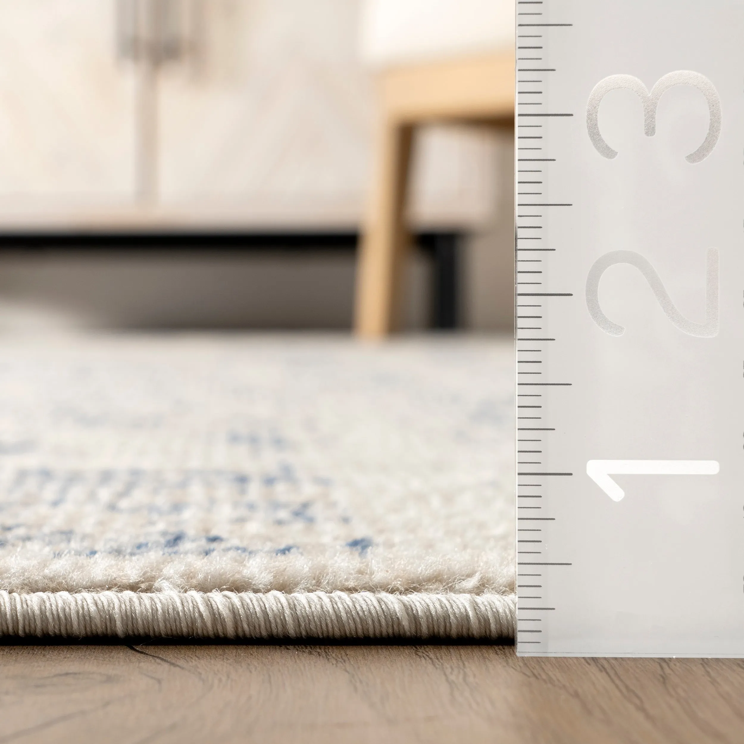 Nuloom Wren Traditional Faded Area Rug