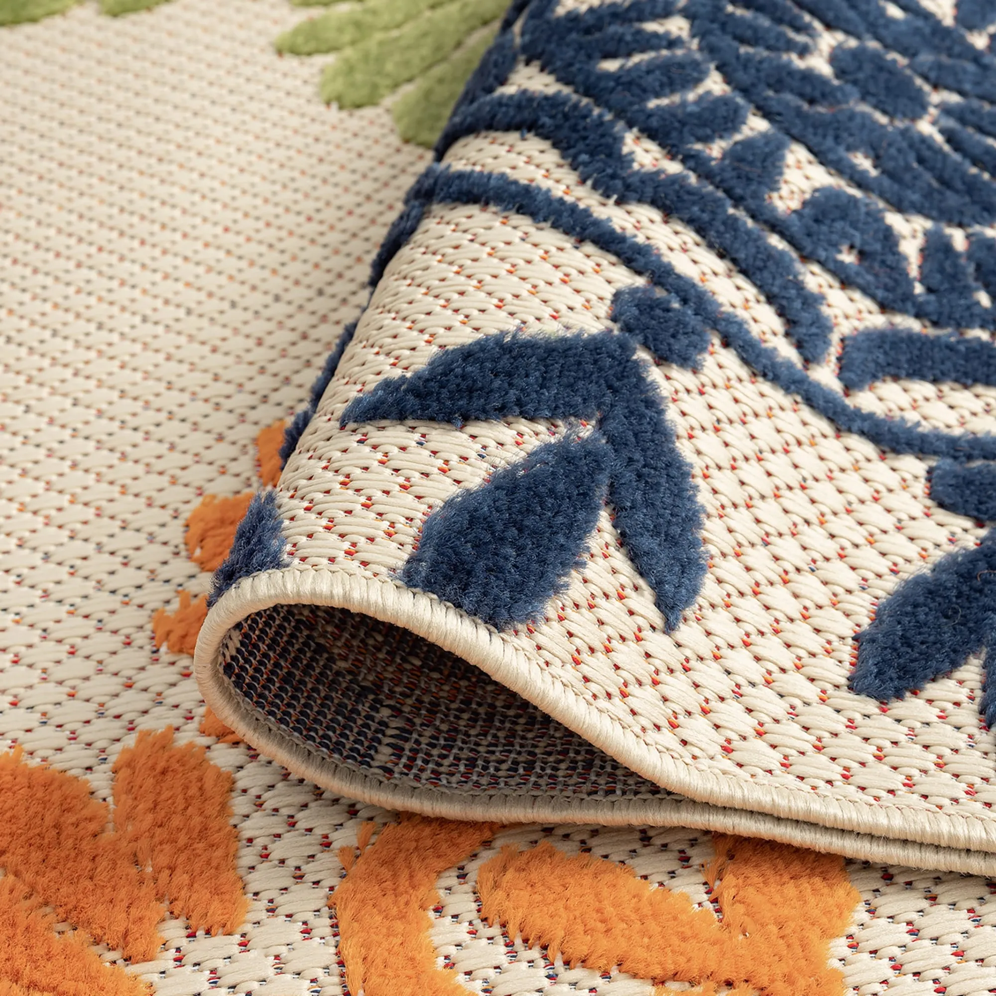 Origin Coastal Floral Indoor/Outdoor Area Rug