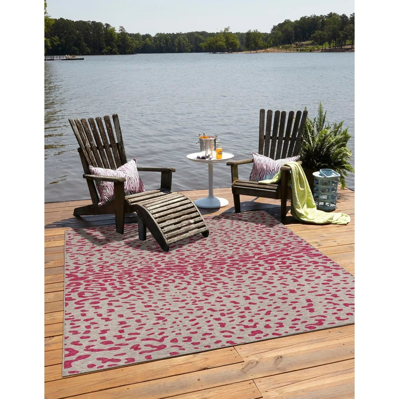 Outdoor Gallery Collection Area Rug