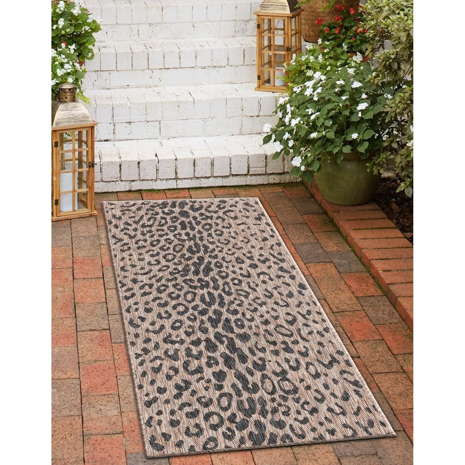 Outdoor Gallery Collection Area Rug